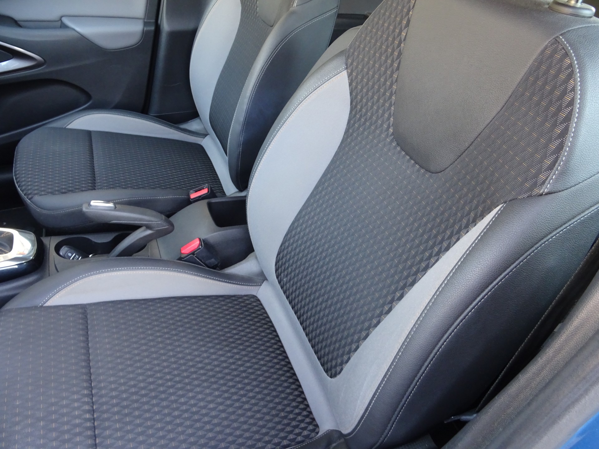 OPEL Crossland X 1.2i Excellence Automatik-image-9