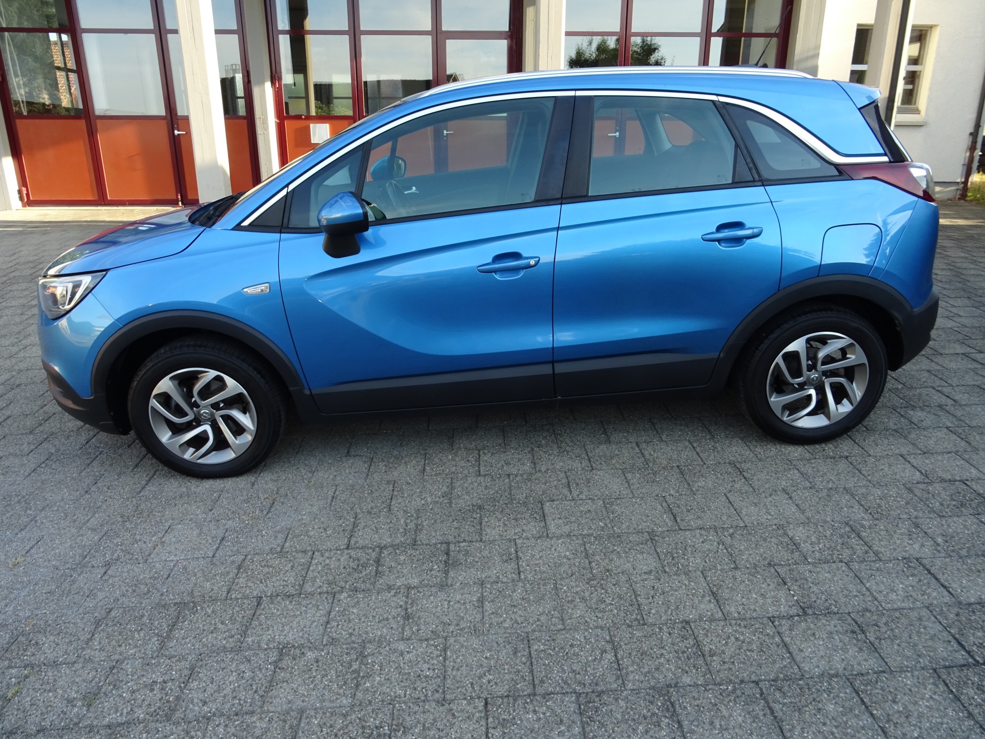 OPEL Crossland X 1.2i Excellence Automatik-image-2