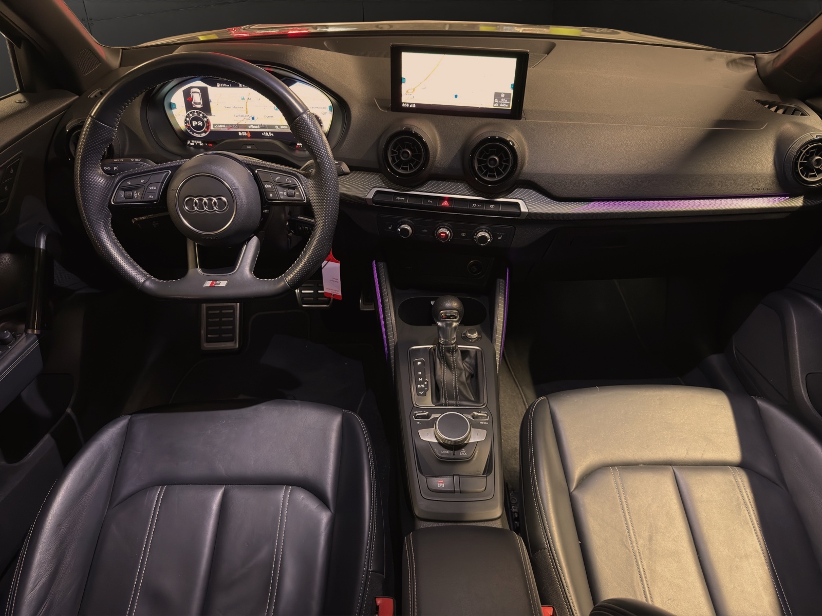 AUDI Q2 1.4 TFSI Edition # 1 S-tronic-image-11