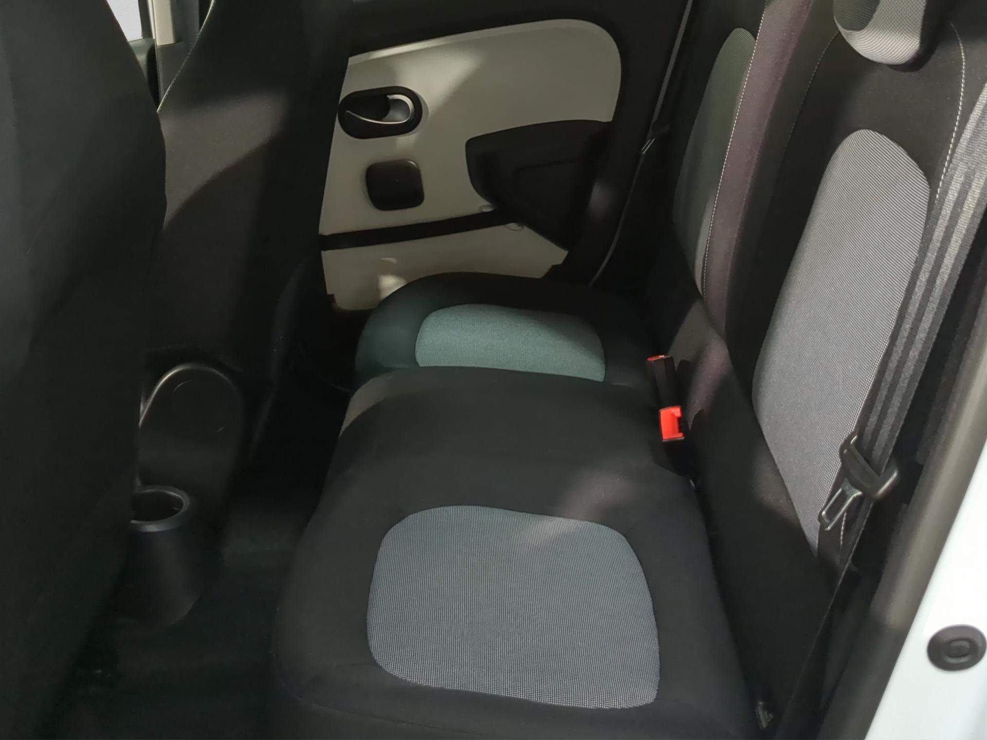 RENAULT Twingo SCe 65 Equilibre-image-13
