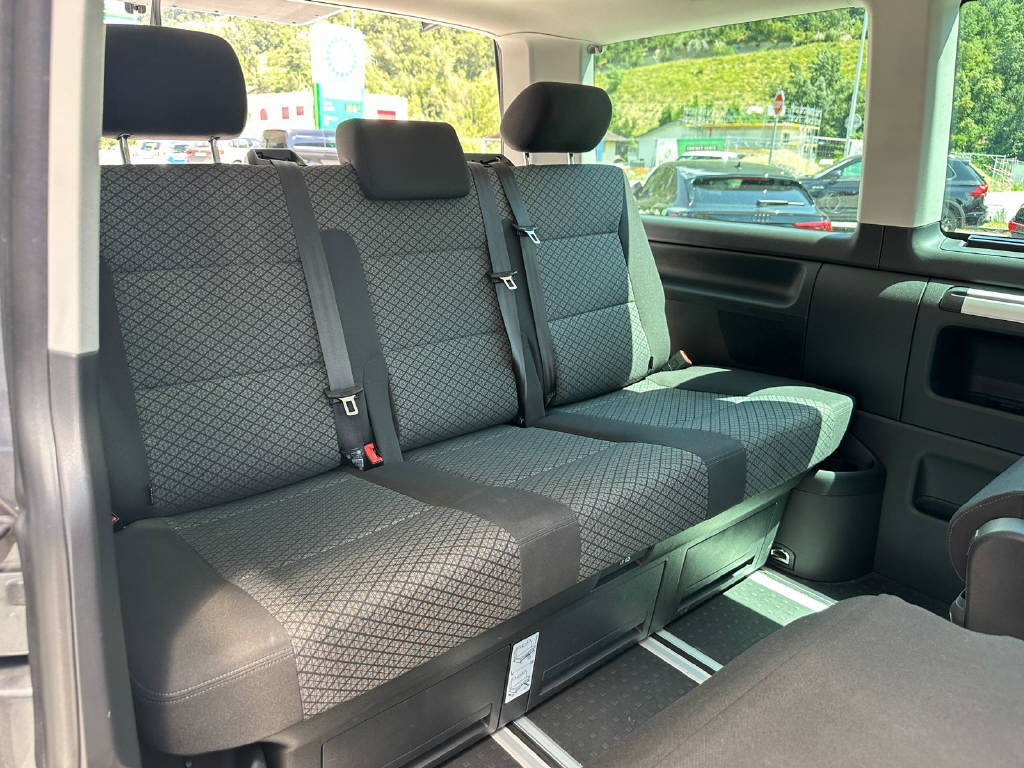 VW T6.1 Multivan 2.0 TDI 150 Trendline Liberty DSG 4m-image-7