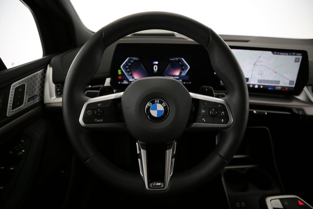 BMW 223d xDrive Active Tourer-image-5