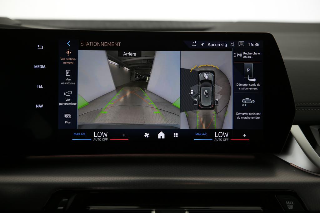 BMW 223d xDrive Active Tourer-image-9