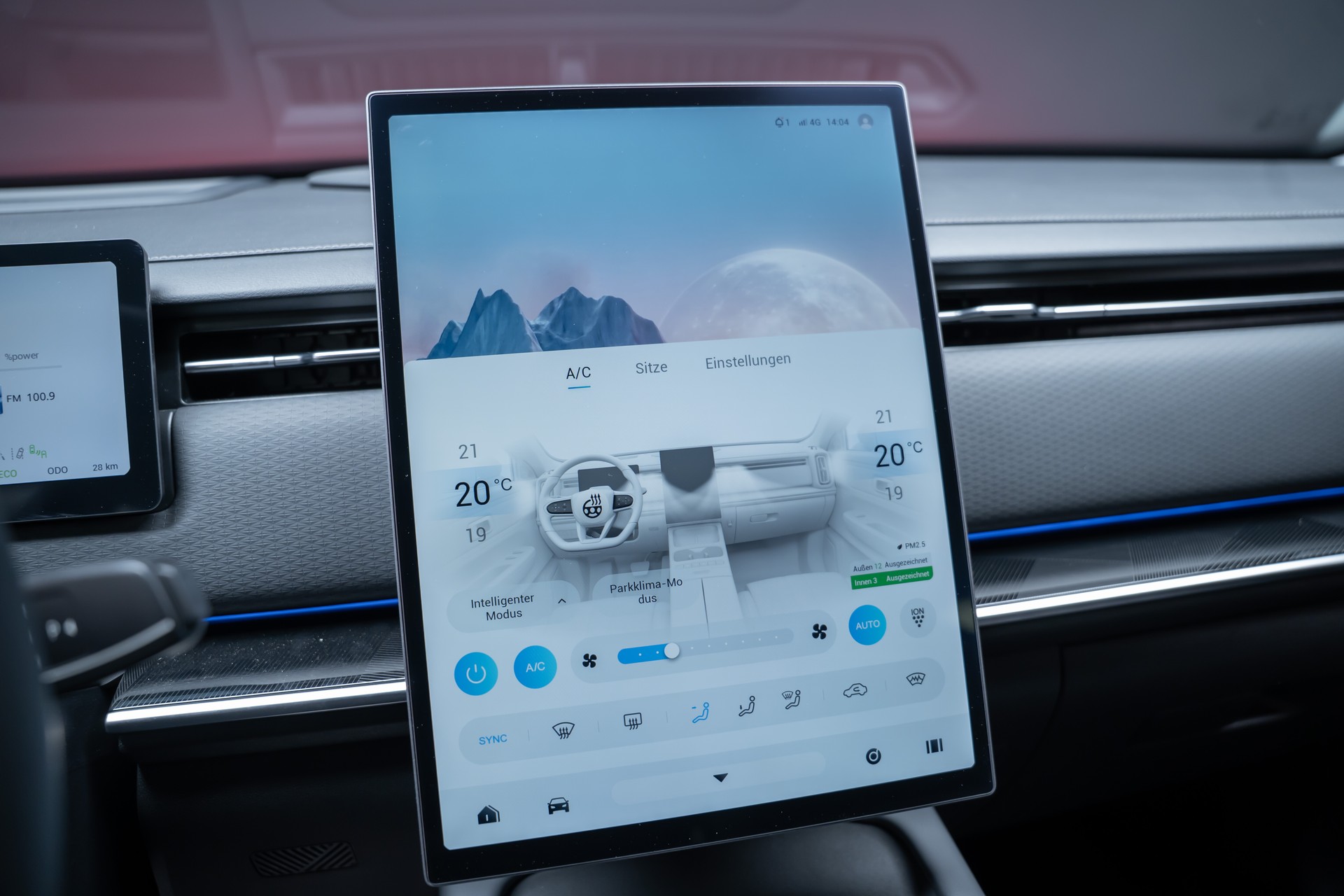 JAECOO 7 1.5TGDI HEV Exclusive DCT / Panorama-Schiebedach / Head-Up Display / 360° Kamera-image-31