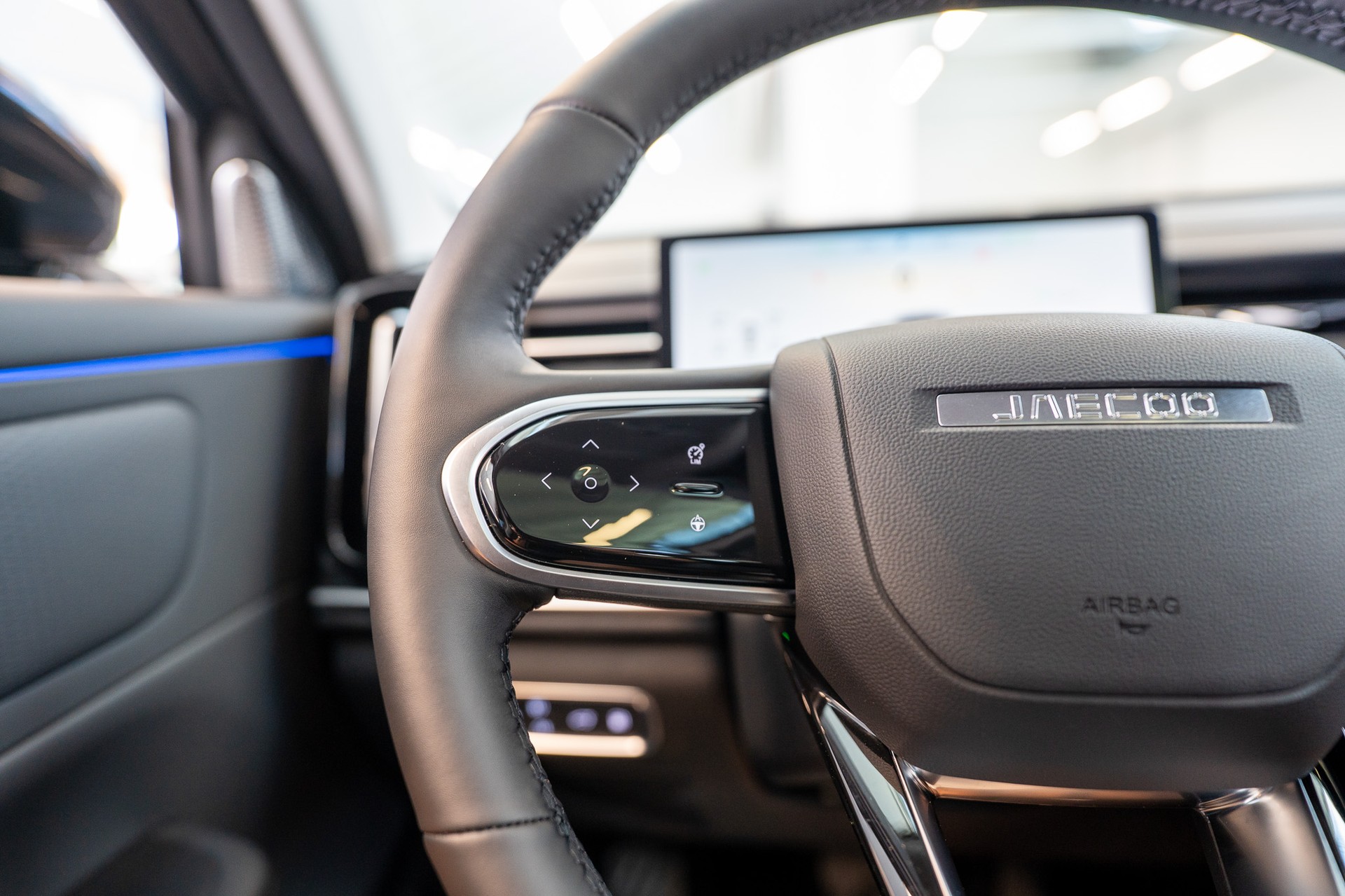 JAECOO 7 1.5TGDI HEV Exclusive DCT / Panorama-Schiebedach / Head-Up Display / 360° Kamera-image-17