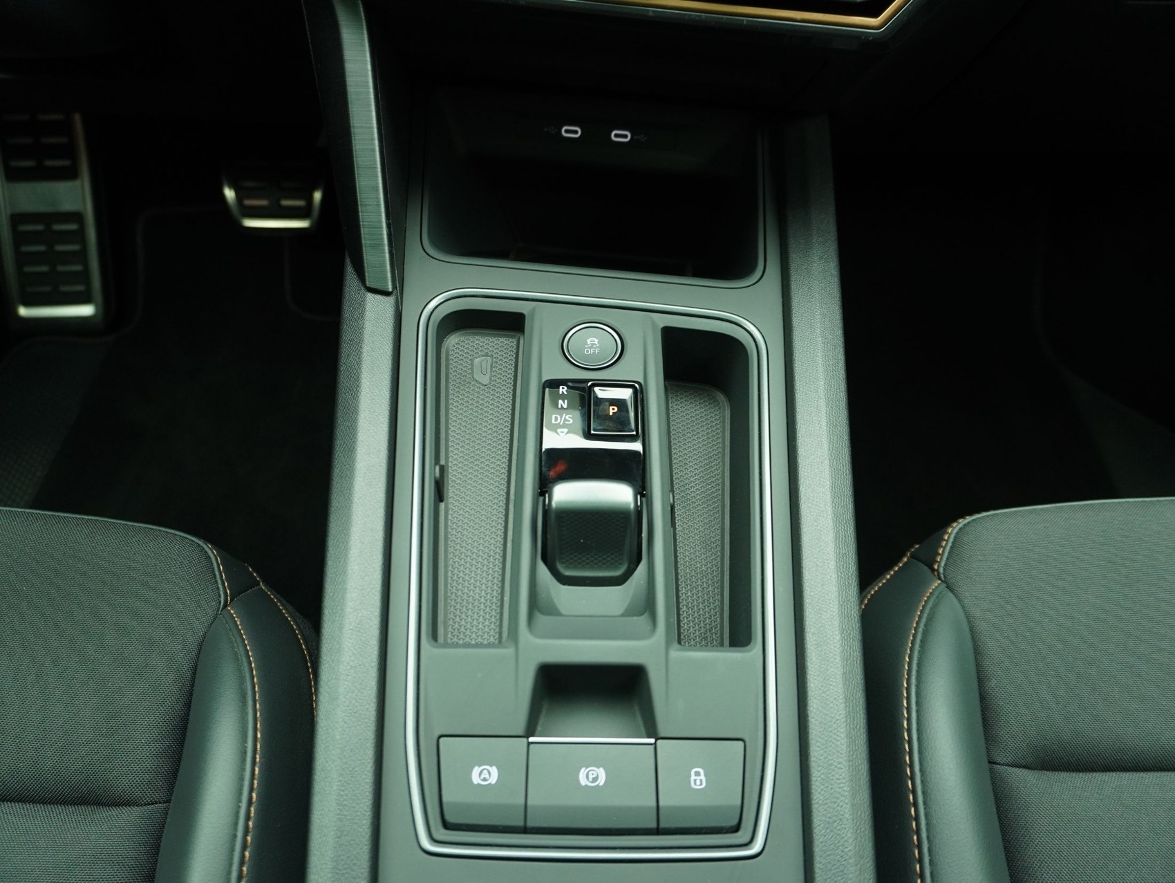 CUPRA Formentor 2.5 TSI DSG VZ5 4Drive-image-14