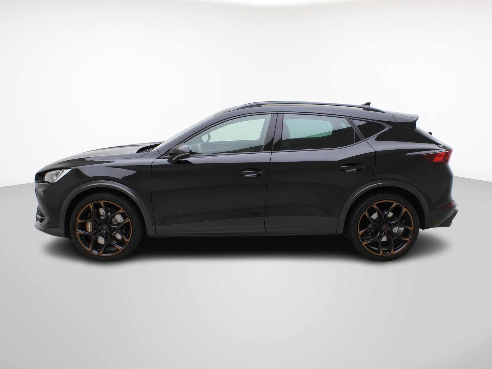 CUPRA Formentor 2.5 TSI DSG VZ5 4Drive-image-2