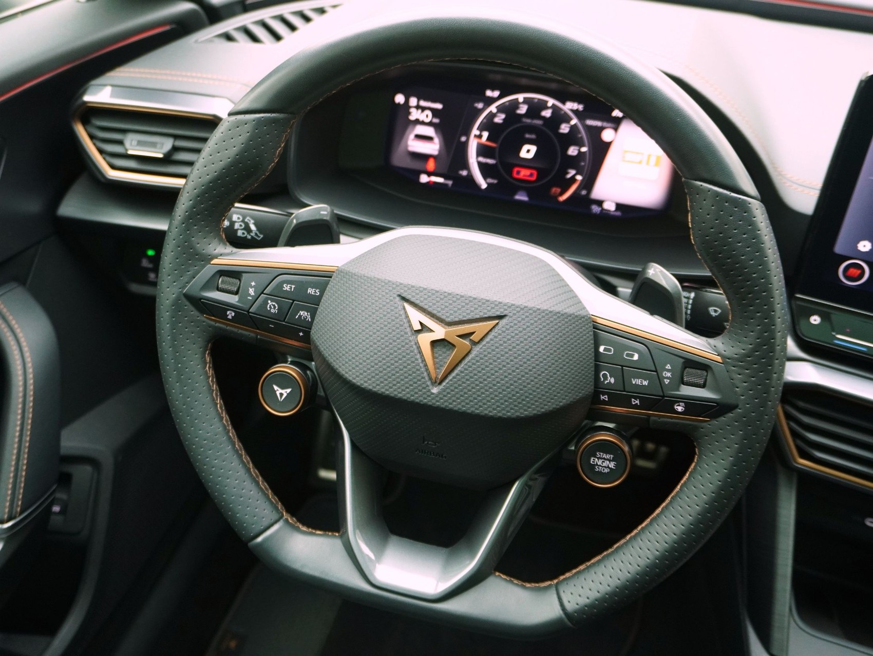 CUPRA Formentor 2.5 TSI DSG VZ5 4Drive-image-8