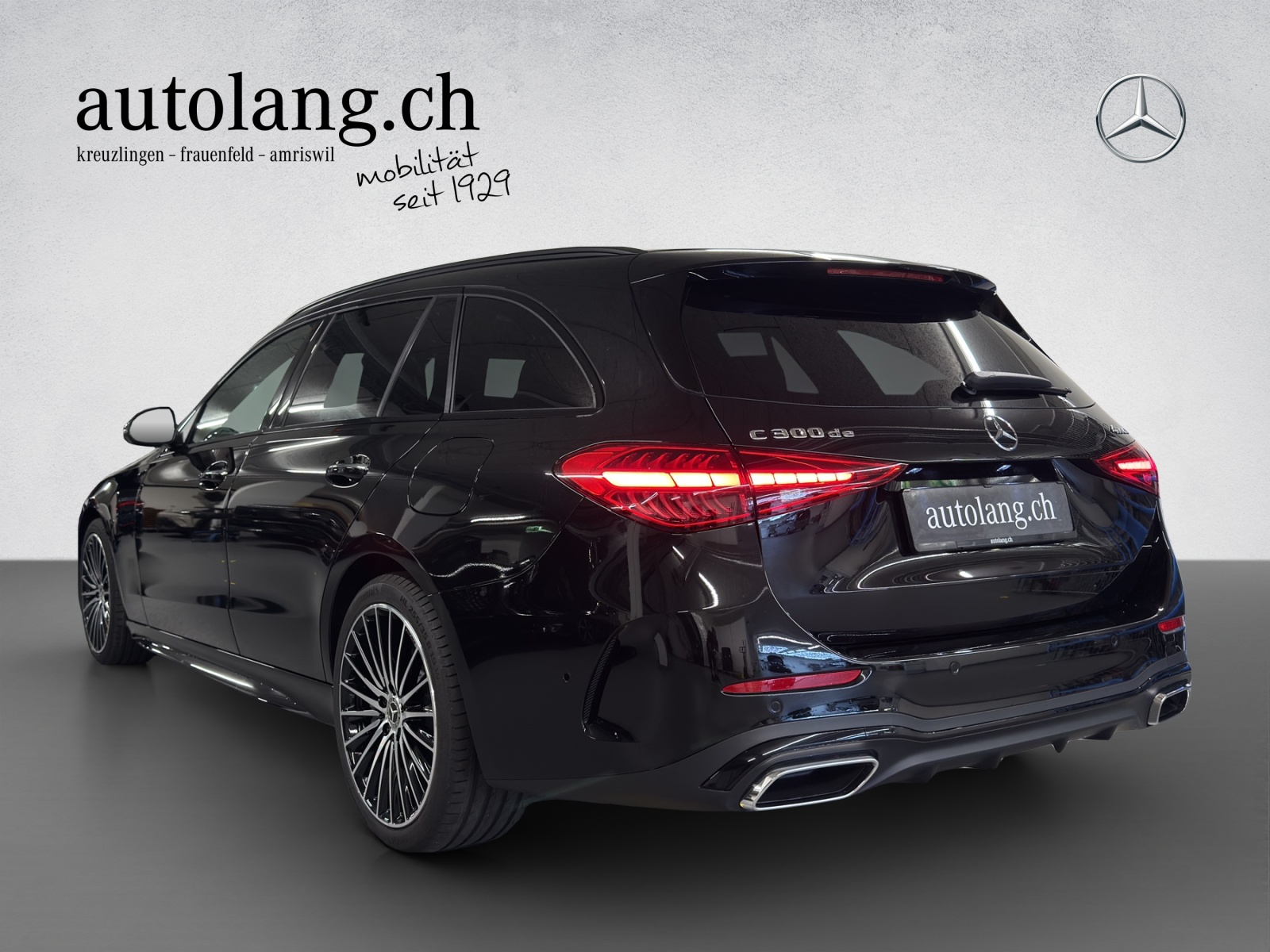 MERCEDES-BENZ C 300 de AMG Line 4Matic T-Modell-image-3