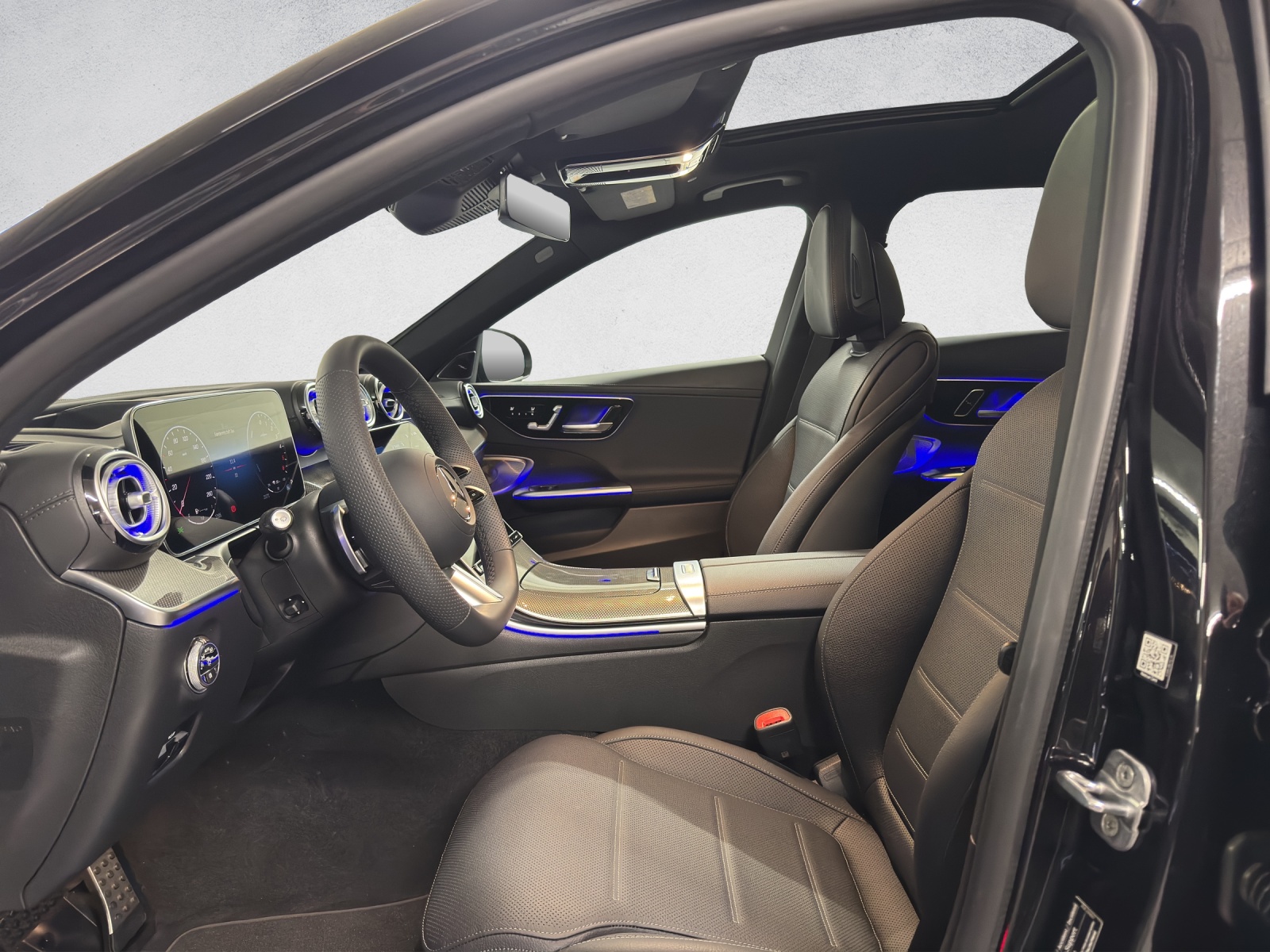 MERCEDES-BENZ C 300 de AMG Line 4Matic T-Modell-image-10