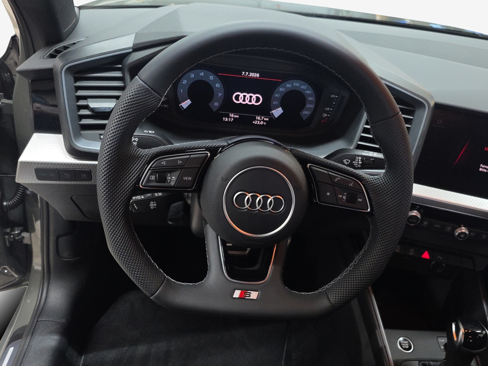 AUDI A1 Sportback 30 TFSI Attraction S-tronic-image-9