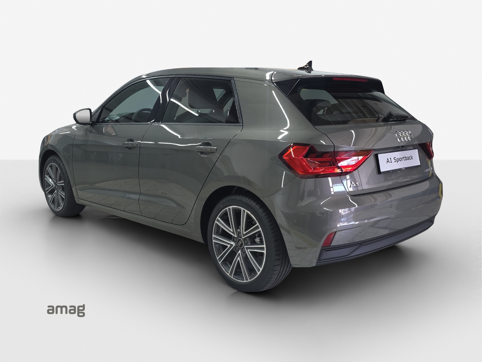 AUDI A1 Sportback 30 TFSI Attraction S-tronic-showroom-element-2