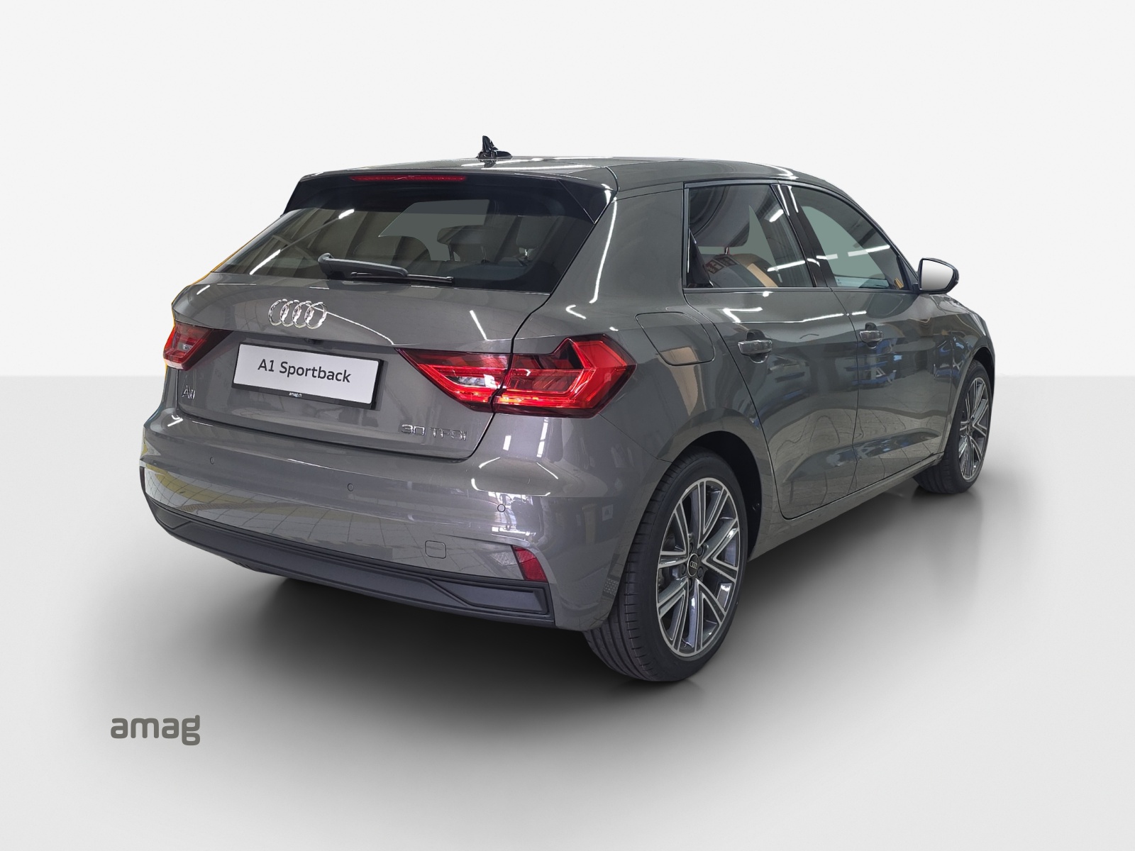 AUDI A1 Sportback 30 TFSI Attraction S-tronic-image-4