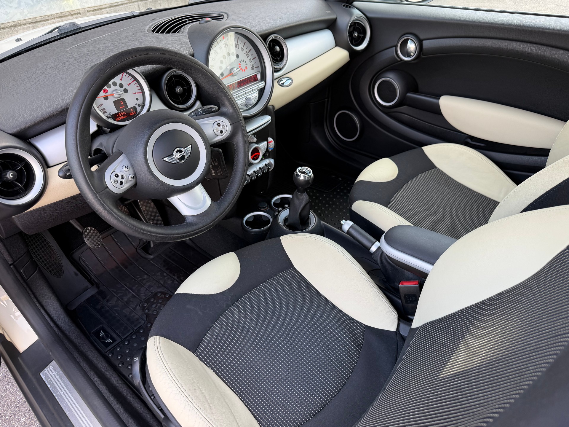 MINI Cooper D-image-7
