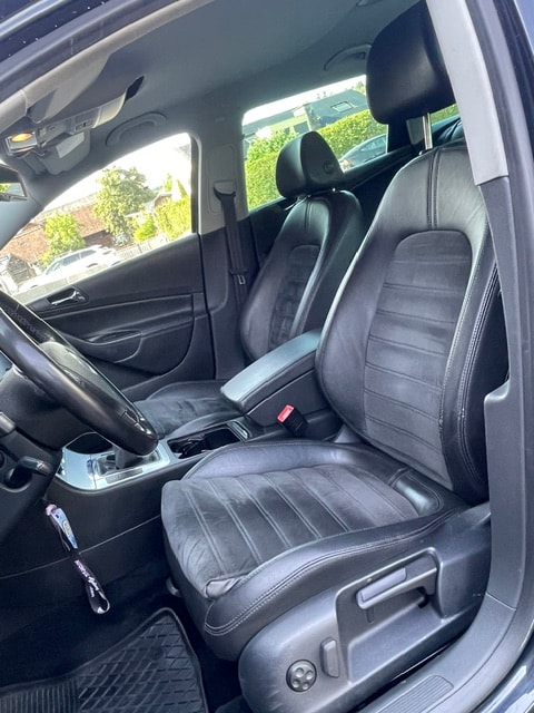 VW Passat Variant 2.0T FSI Highline-image-13