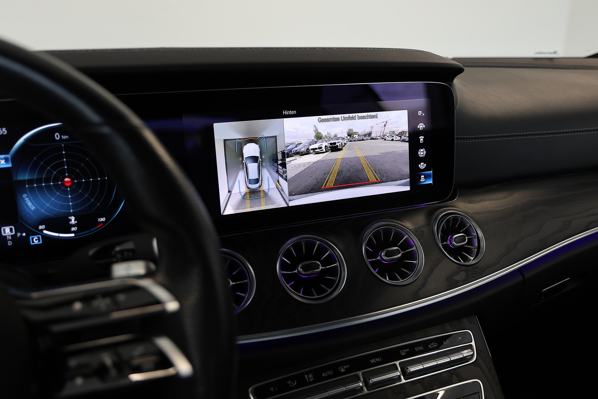 MERCEDES-BENZ E 220 d Coupé AMG Line 9G-Tronic *Diamantweiss* *Facelift*-image-13