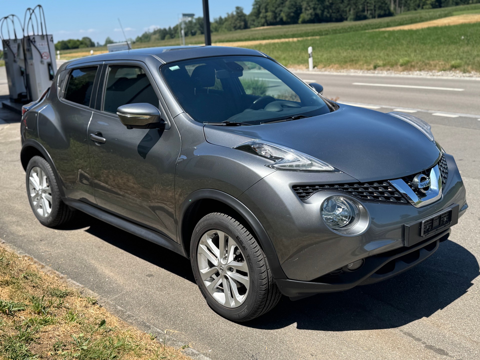NISSAN Juke 1.6 Swiss Edition Xtronic CVT-image-2
