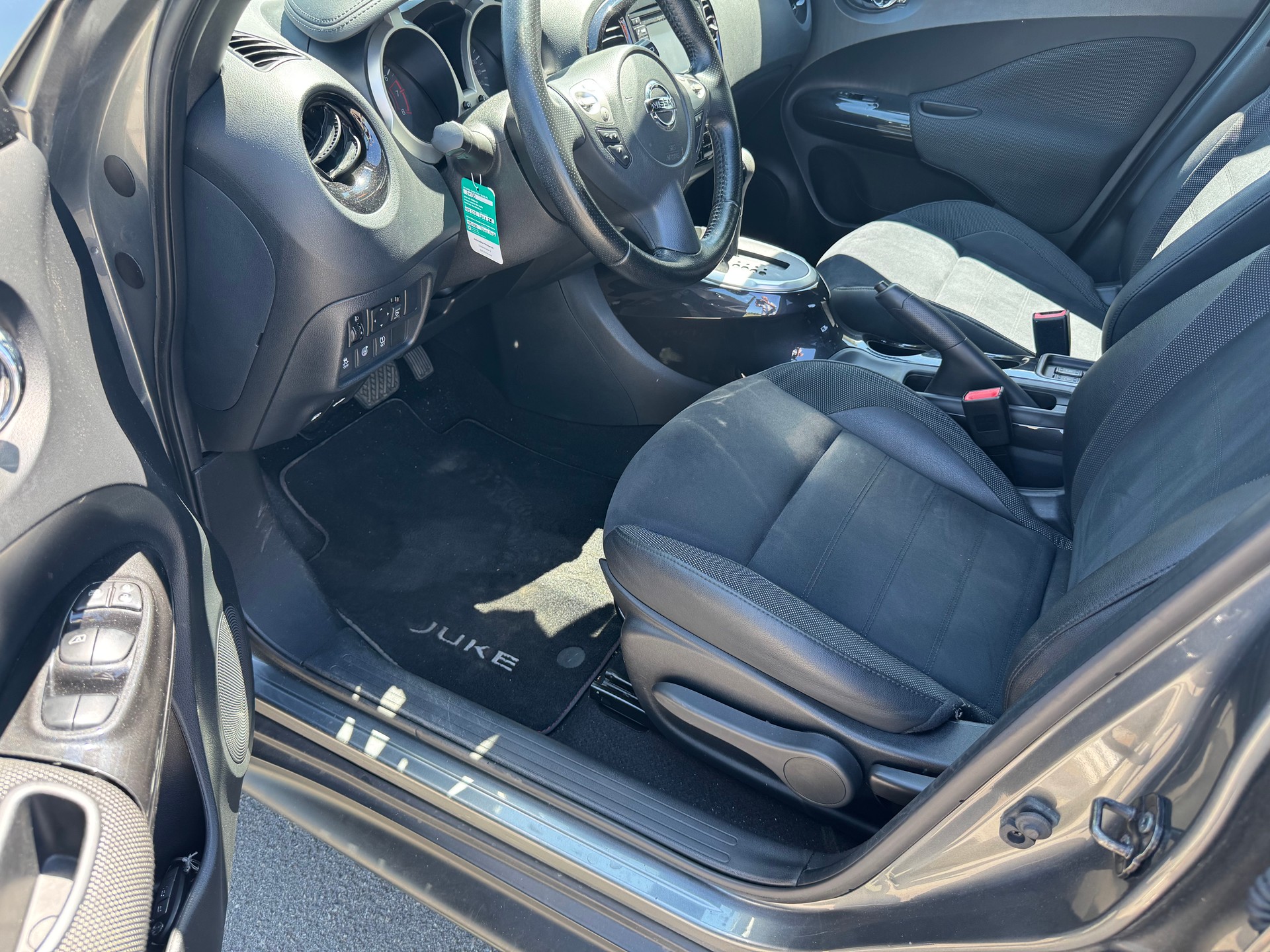 NISSAN Juke 1.6 Swiss Edition Xtronic CVT-image-8