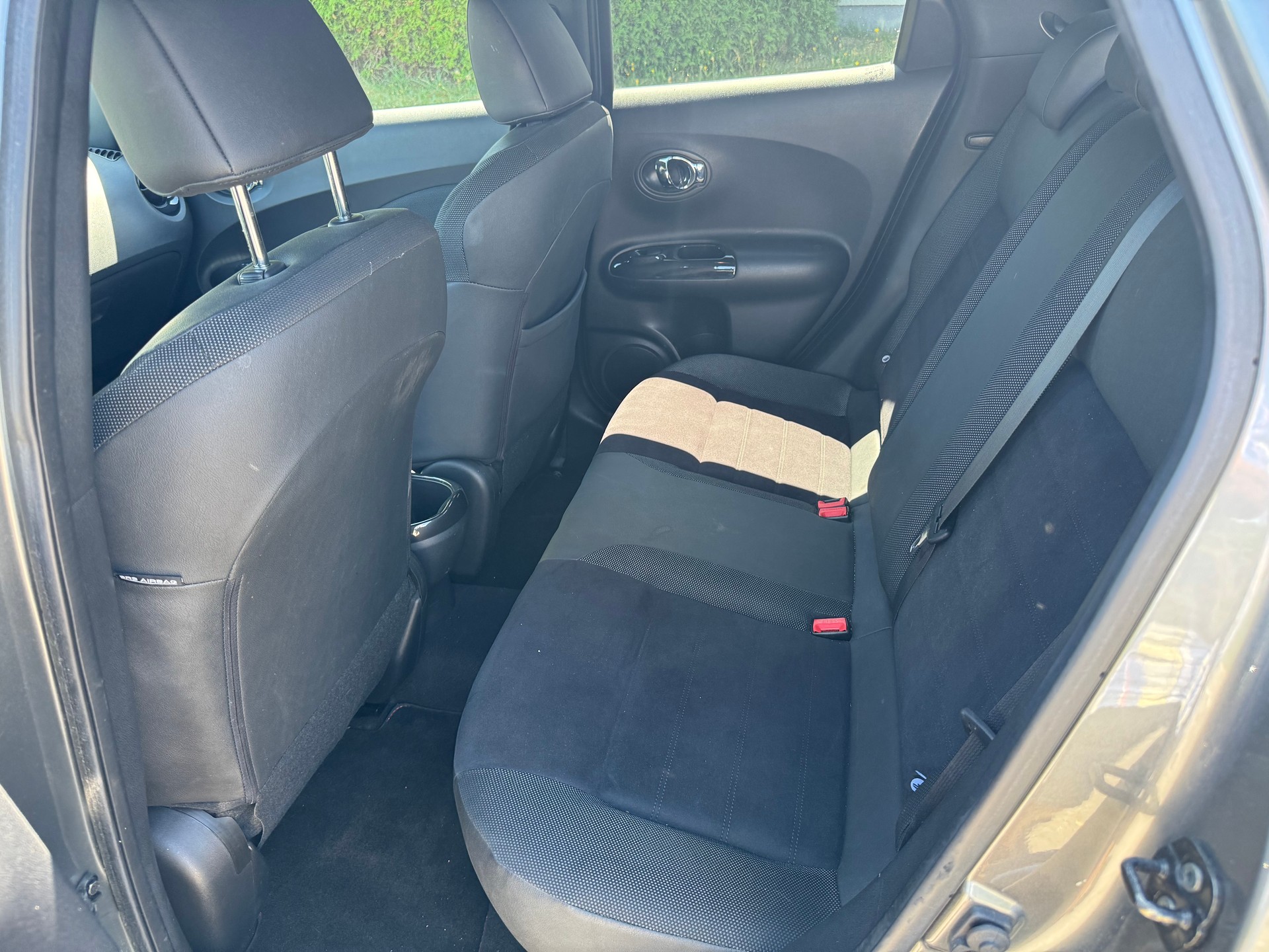 NISSAN Juke 1.6 Swiss Edition Xtronic CVT-image-11