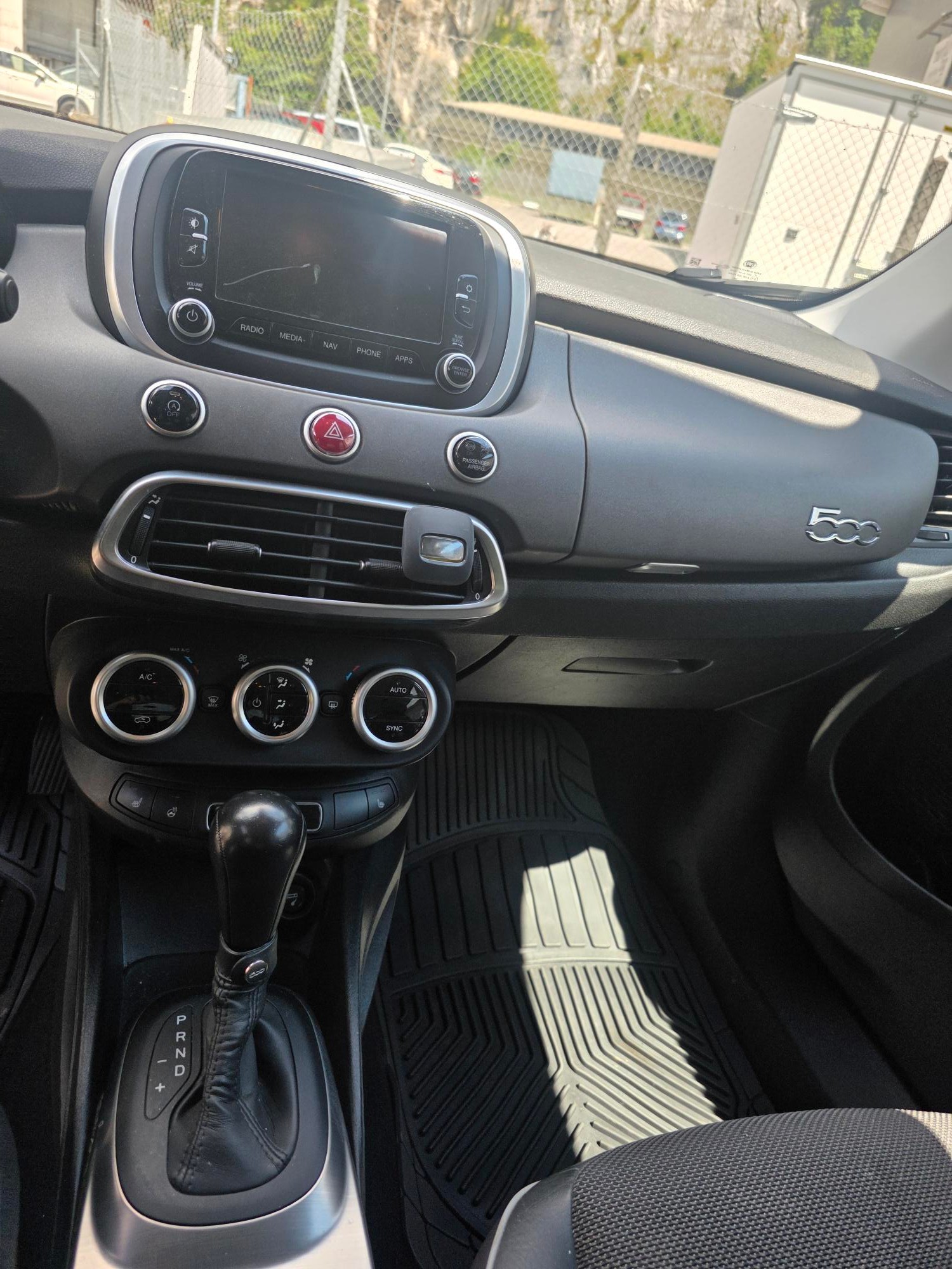 FIAT 500X 1.4T Cross 4x4 Automatic-image-9