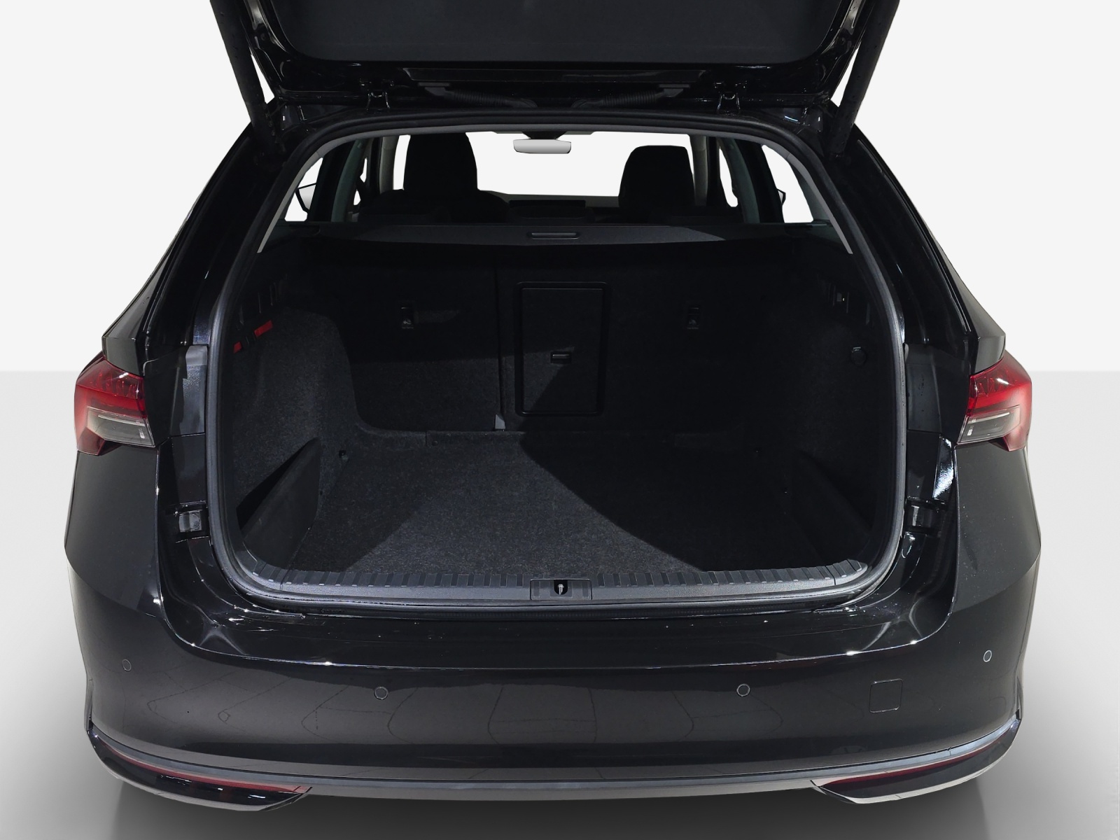 SKODA Octavia Combi 1.5 TSI mHEV DSG Dynamic-image-12