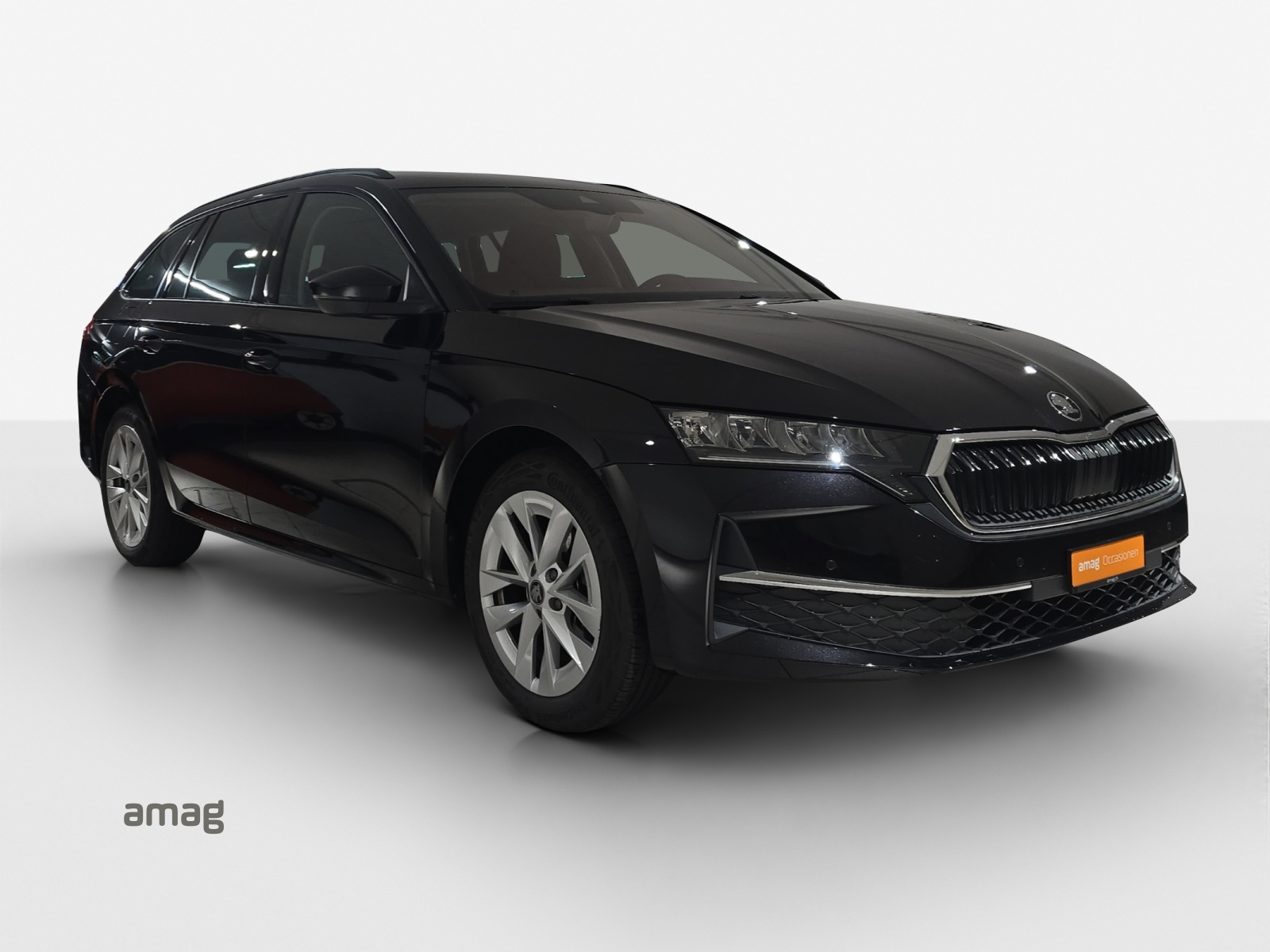 SKODA Octavia Combi 1.5 TSI mHEV DSG Dynamic-image-5