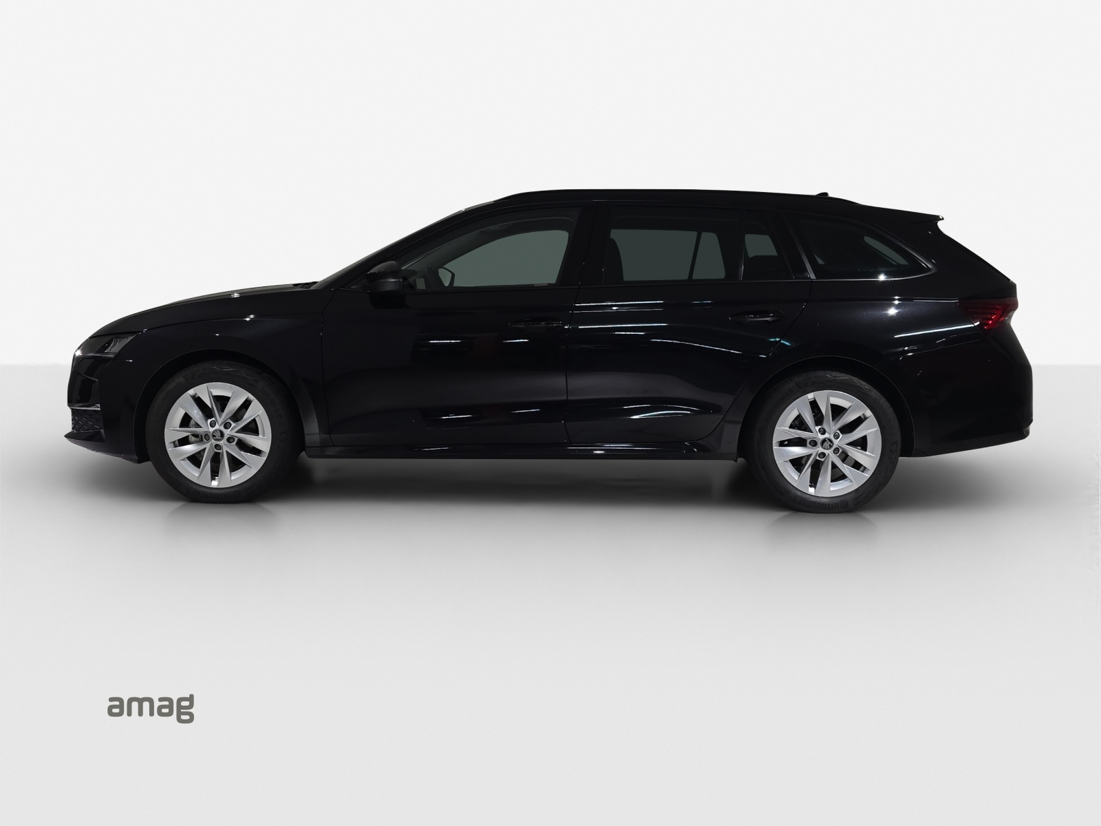 SKODA Octavia Combi 1.5 TSI mHEV DSG Dynamic-image-1
