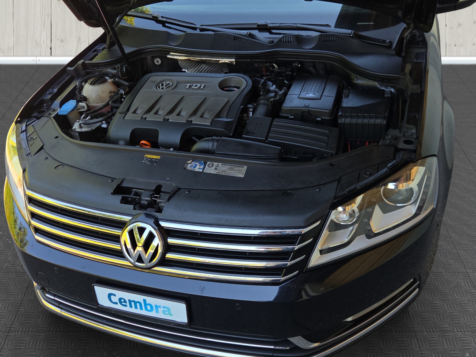 VW Passat Variant 2.0 TDI BMT Highline 4MDSG-image-15
