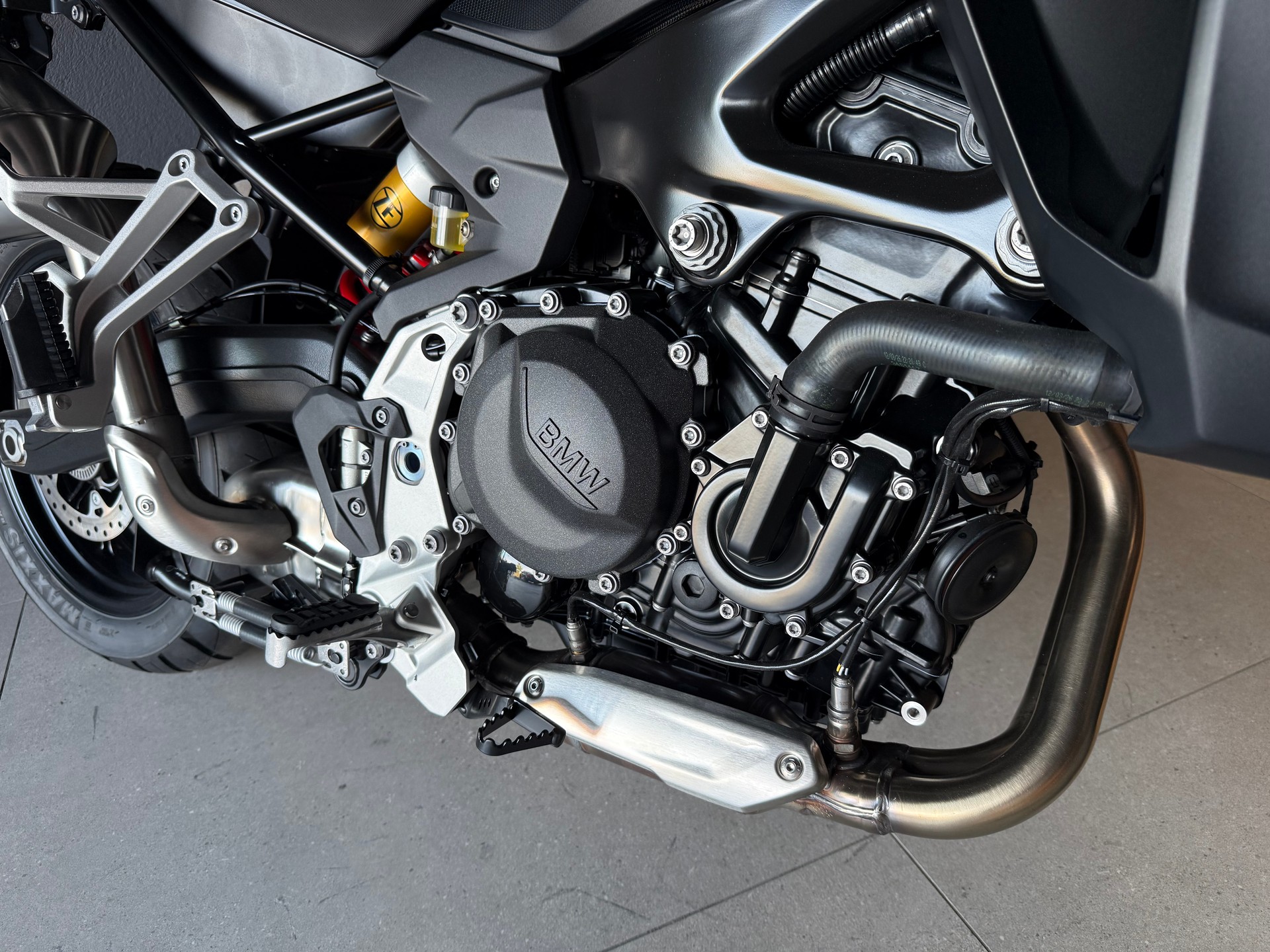 BMW F 800 GS-image-8