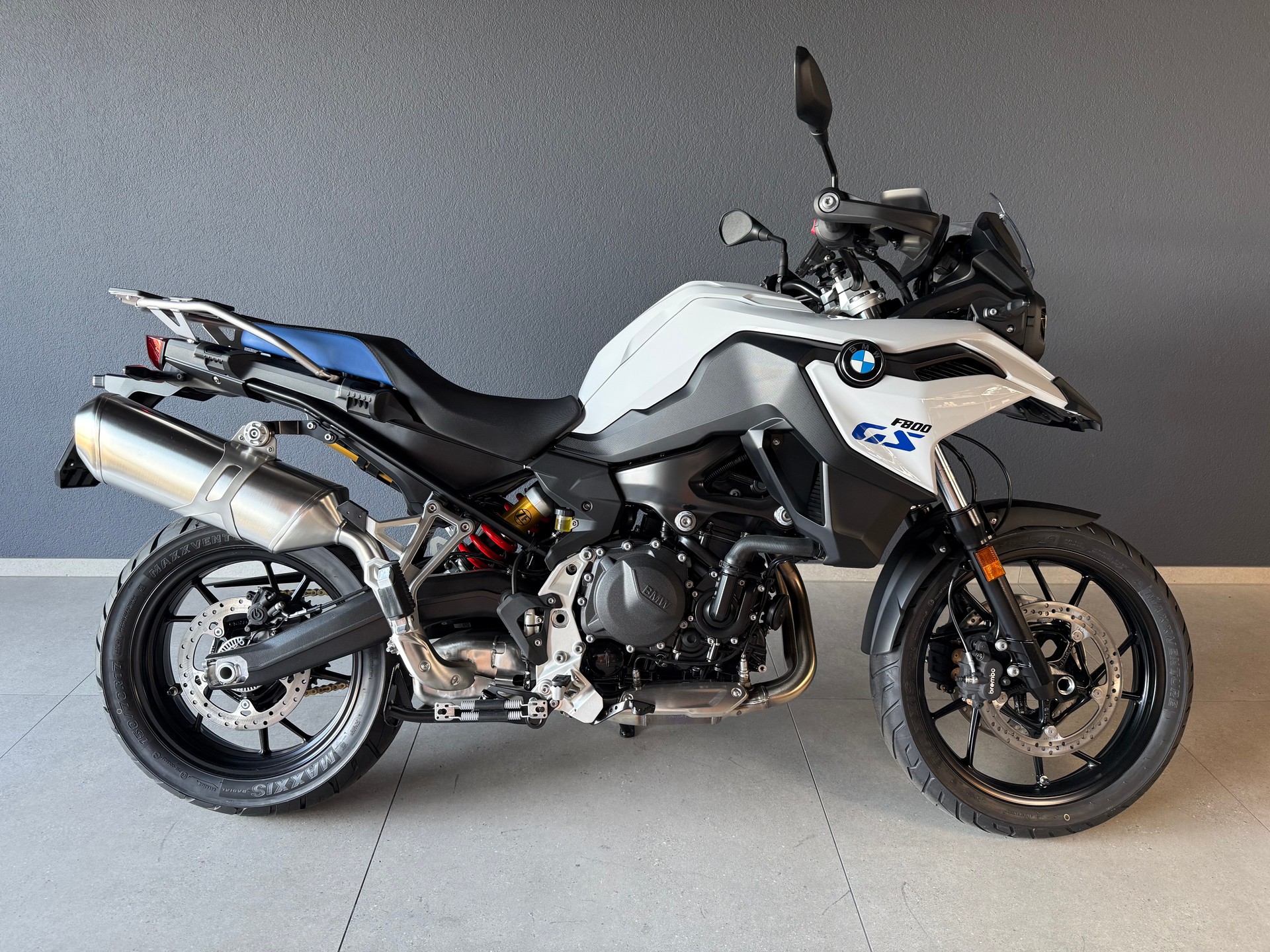 BMW F 800 GS-image-4
