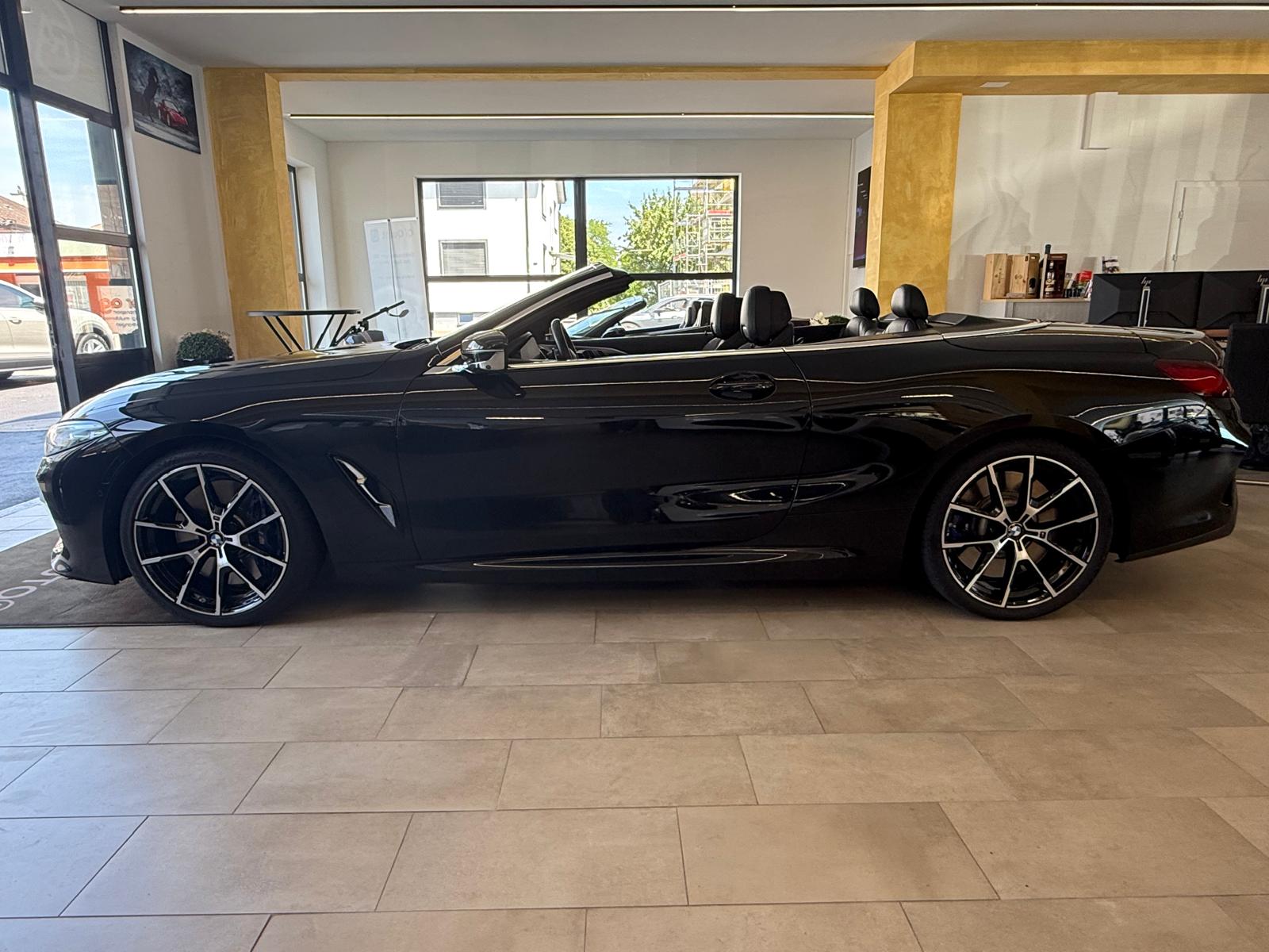 BMW M850i xDrive Steptronic-image-6