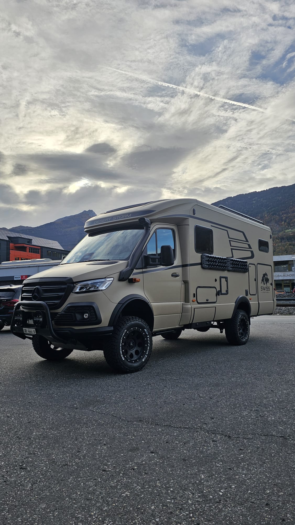 HYMER MLT 580 4x4 by Swiss Venture