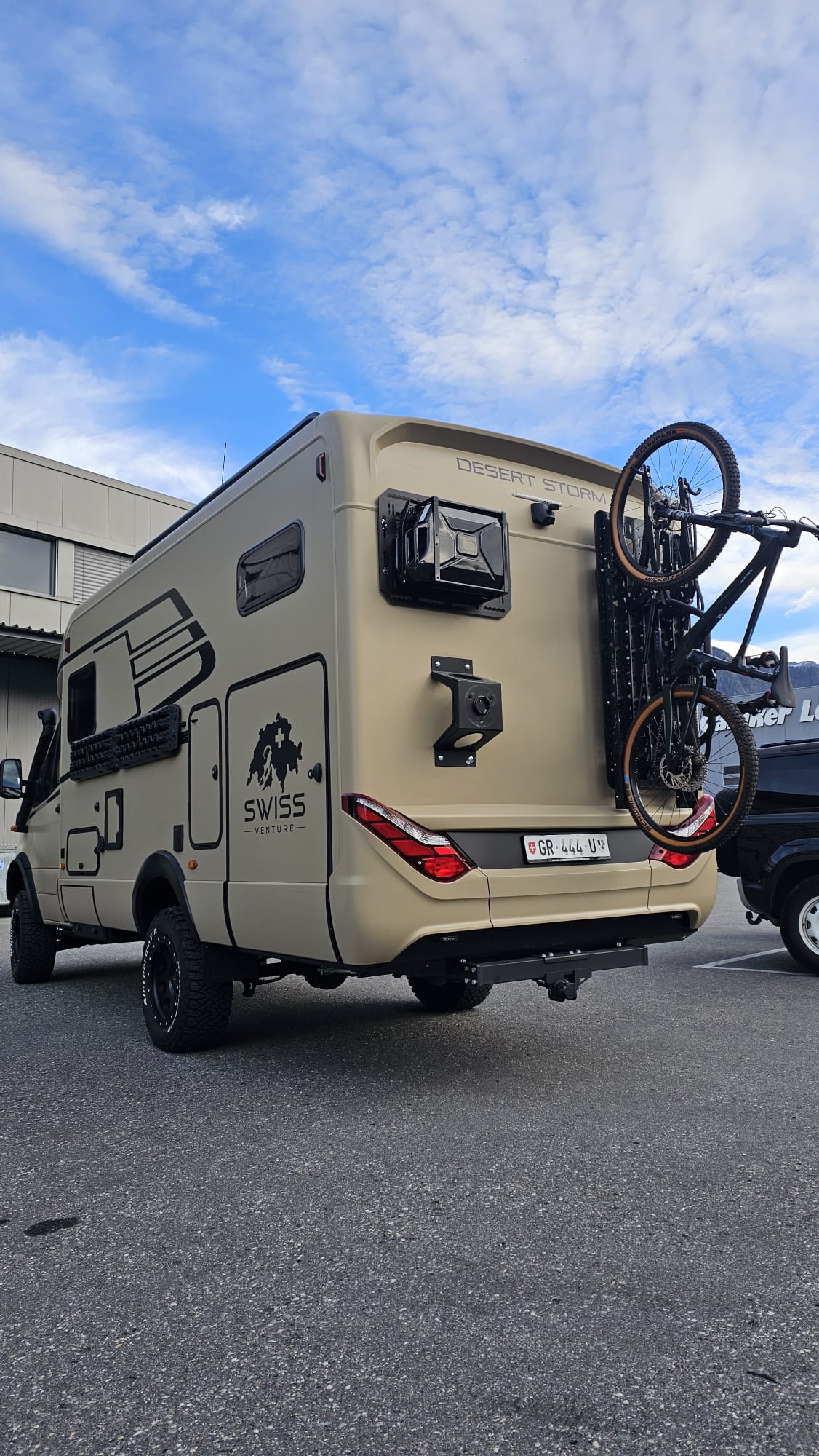 HYMER MLT 580 4x4 by Swiss Venture-image-4
