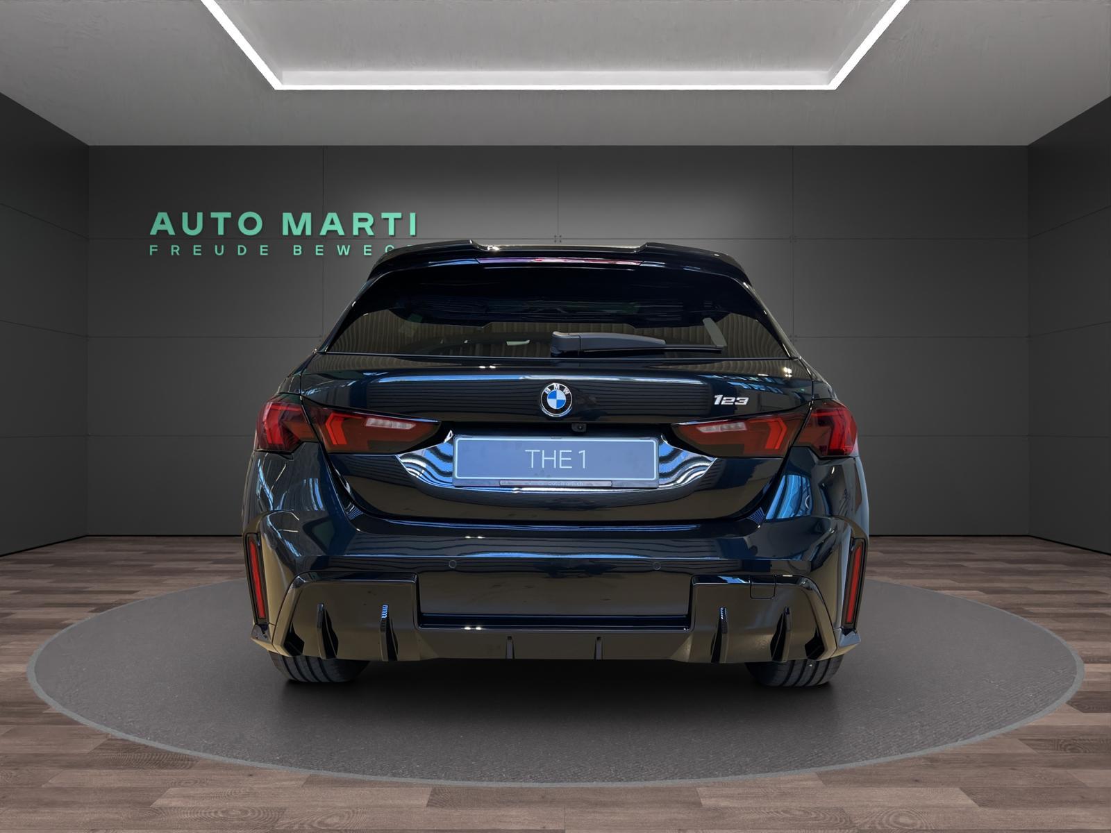 BMW 123 xDrive-image-2
