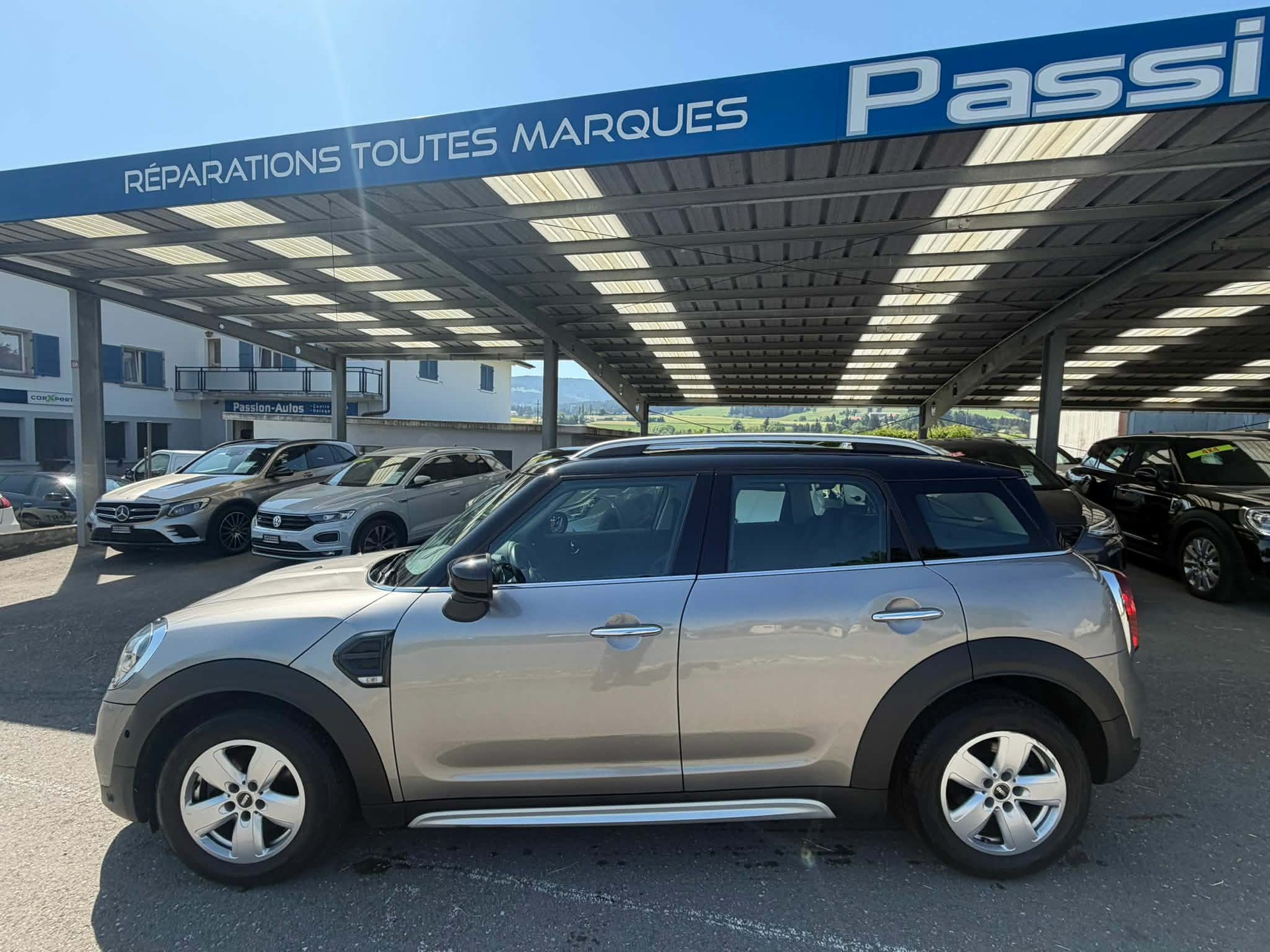 MINI Countryman FX-image-2