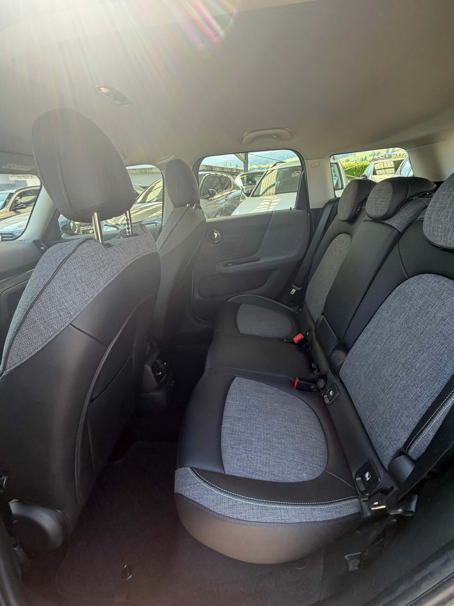 MINI Countryman FX-image-11