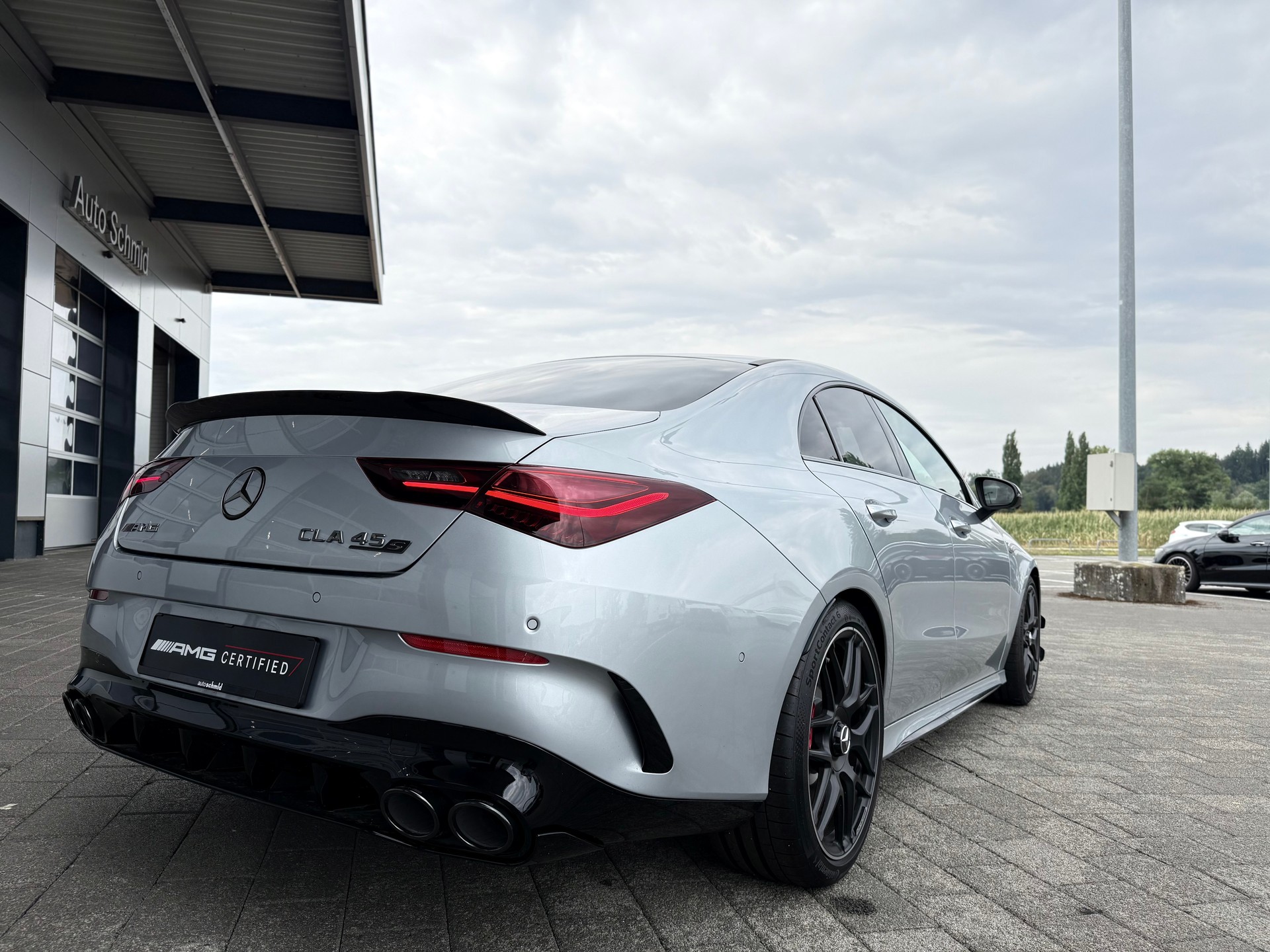 MERCEDES-BENZ CLA 45 S AMG 4Matic+ 8G-DCT-showroom-element-1