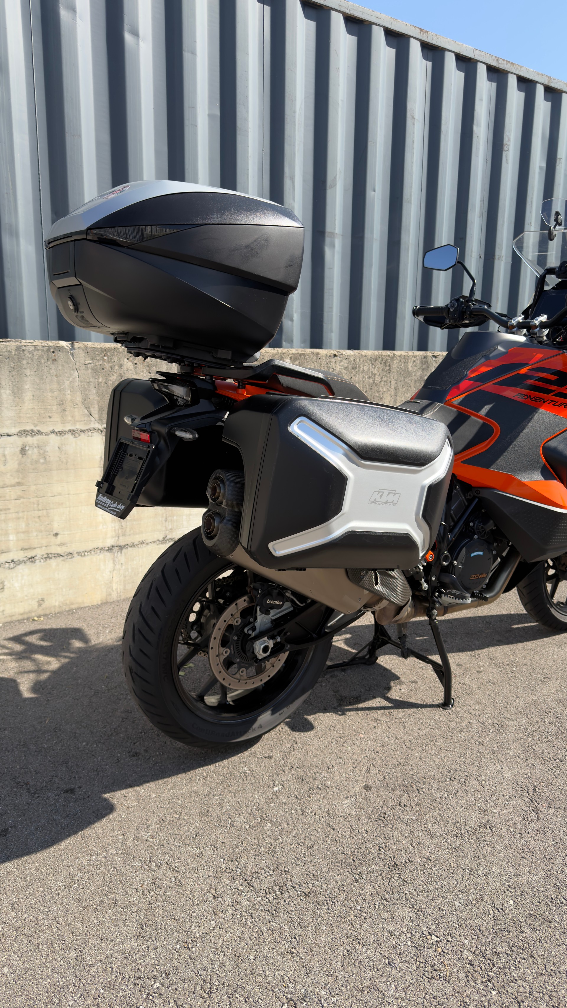 KTM 1290 Super Adventure S-image-4