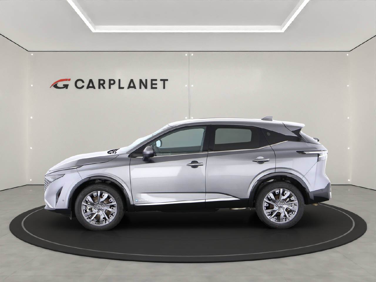 NISSAN Qashqai 1.5 VC-T Tekna-showroom-element-1