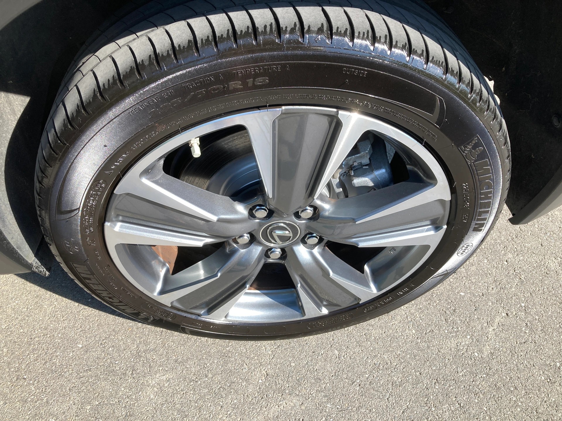 LEXUS UX 300e Excellence Automatic-image-7