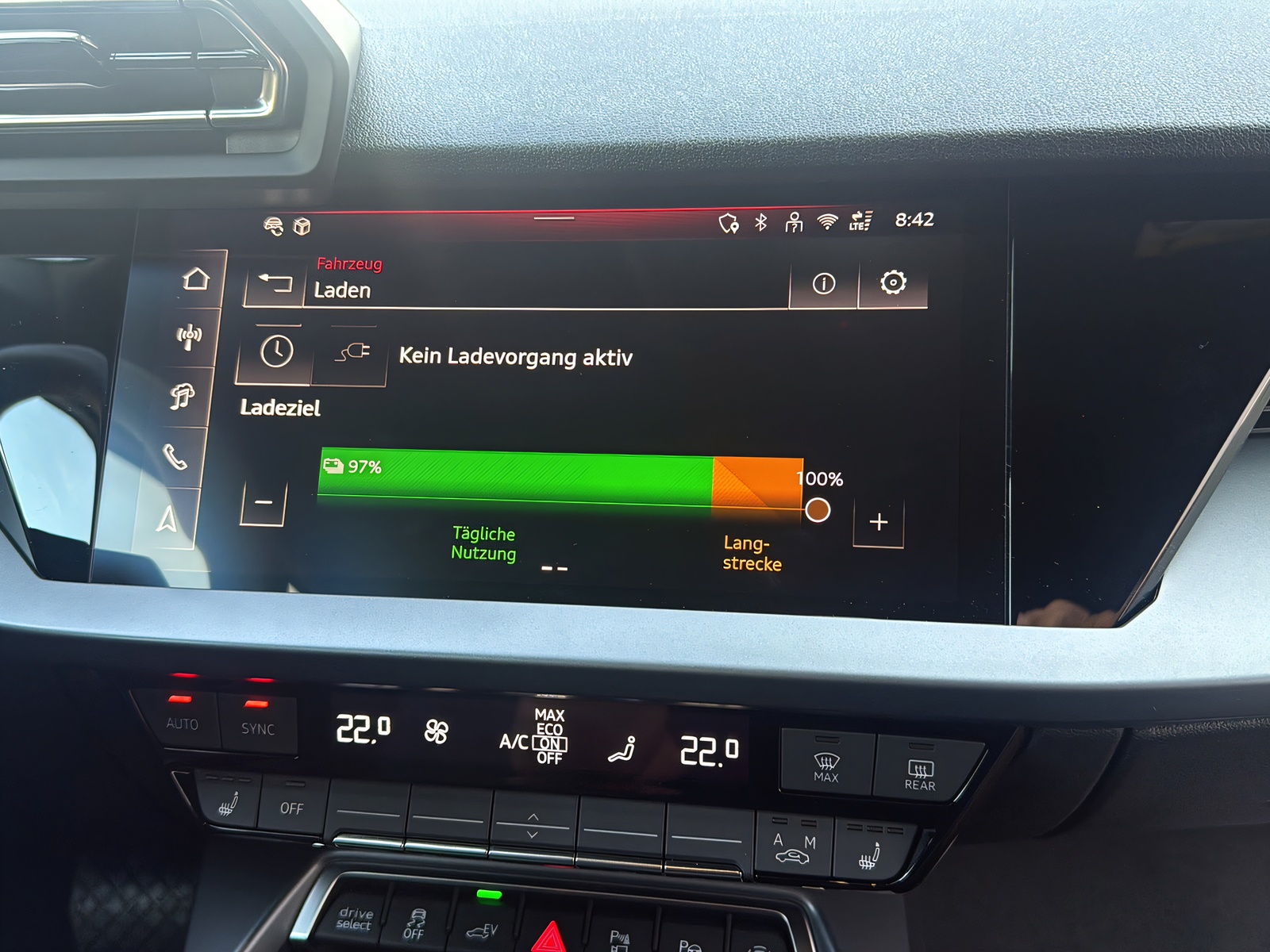 AUDI A3 Sportback 40 TFSI e advanced S-tronic*AHK, Head-up, ACC Tempomat, (5-Jahre Garantie)-image-12