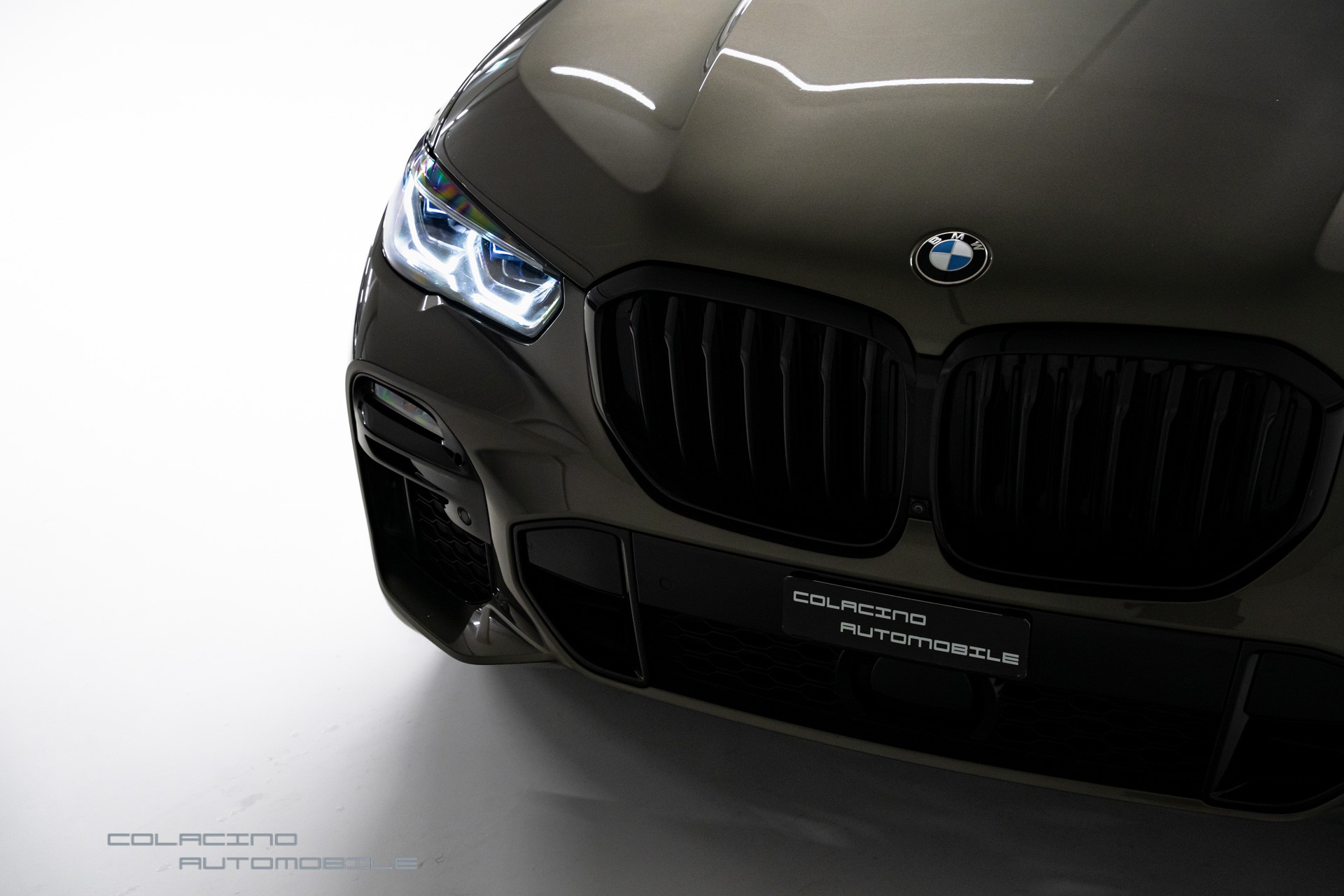 BMW X5 xDrive 48V 40d M Sport Steptronic-image-8