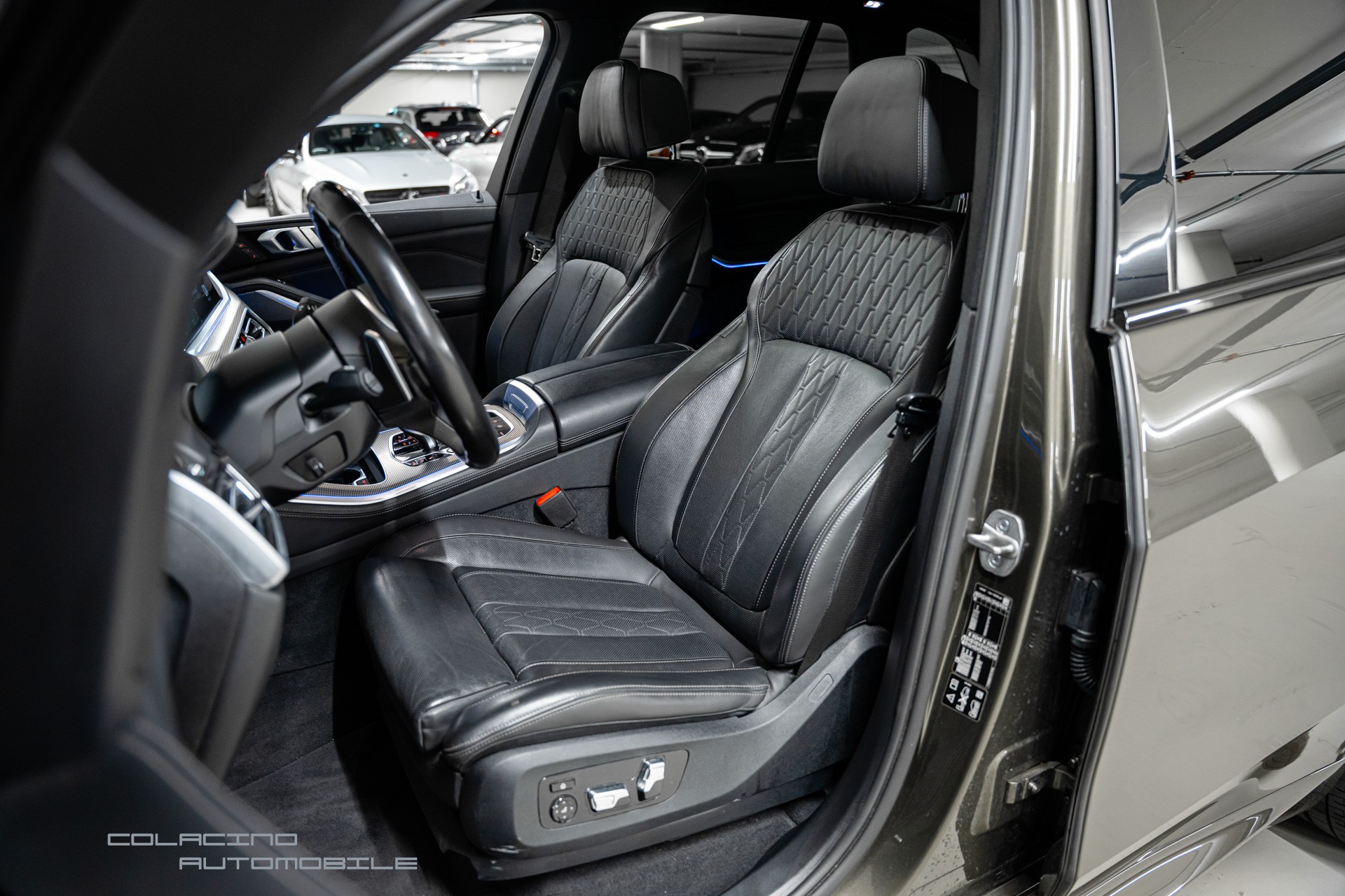 BMW X5 xDrive 48V 40d M Sport Steptronic-image-12