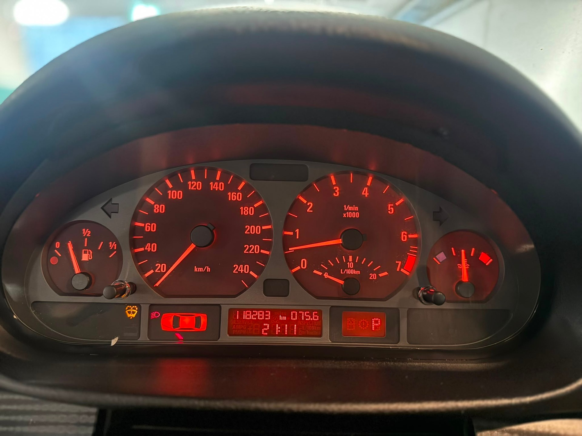 BMW 318i Touring Automatik // MFK NEU-image-10