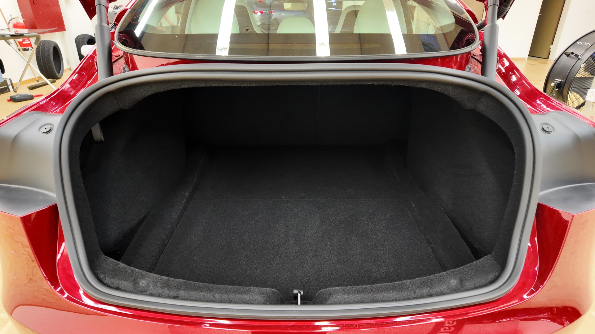 TESLA Model 3 Dual Motor Performance AWD-image-19