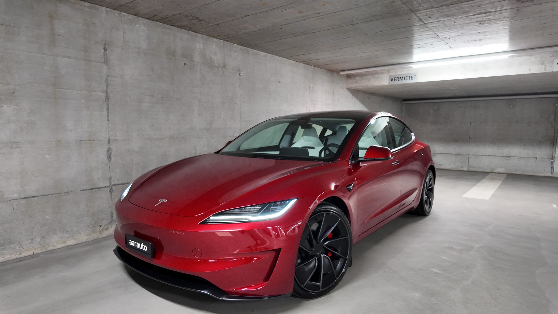 TESLA Model 3 Dual Motor Performance AWD