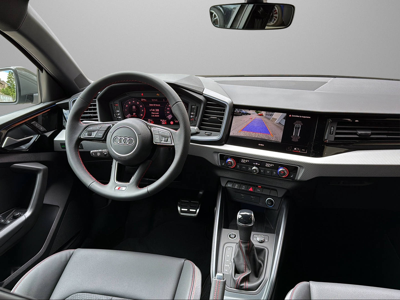 AUDI A1 Sportback 30 TFSI S Line Attraction S-tronic-image-9