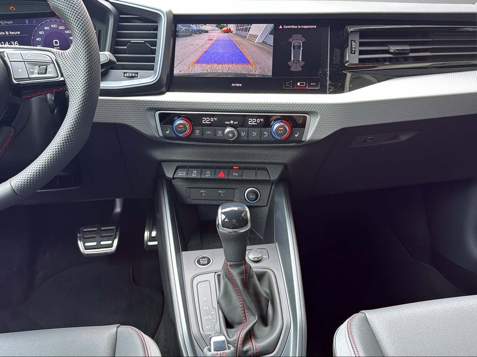 AUDI A1 Sportback 30 TFSI S Line Attraction S-tronic-image-10