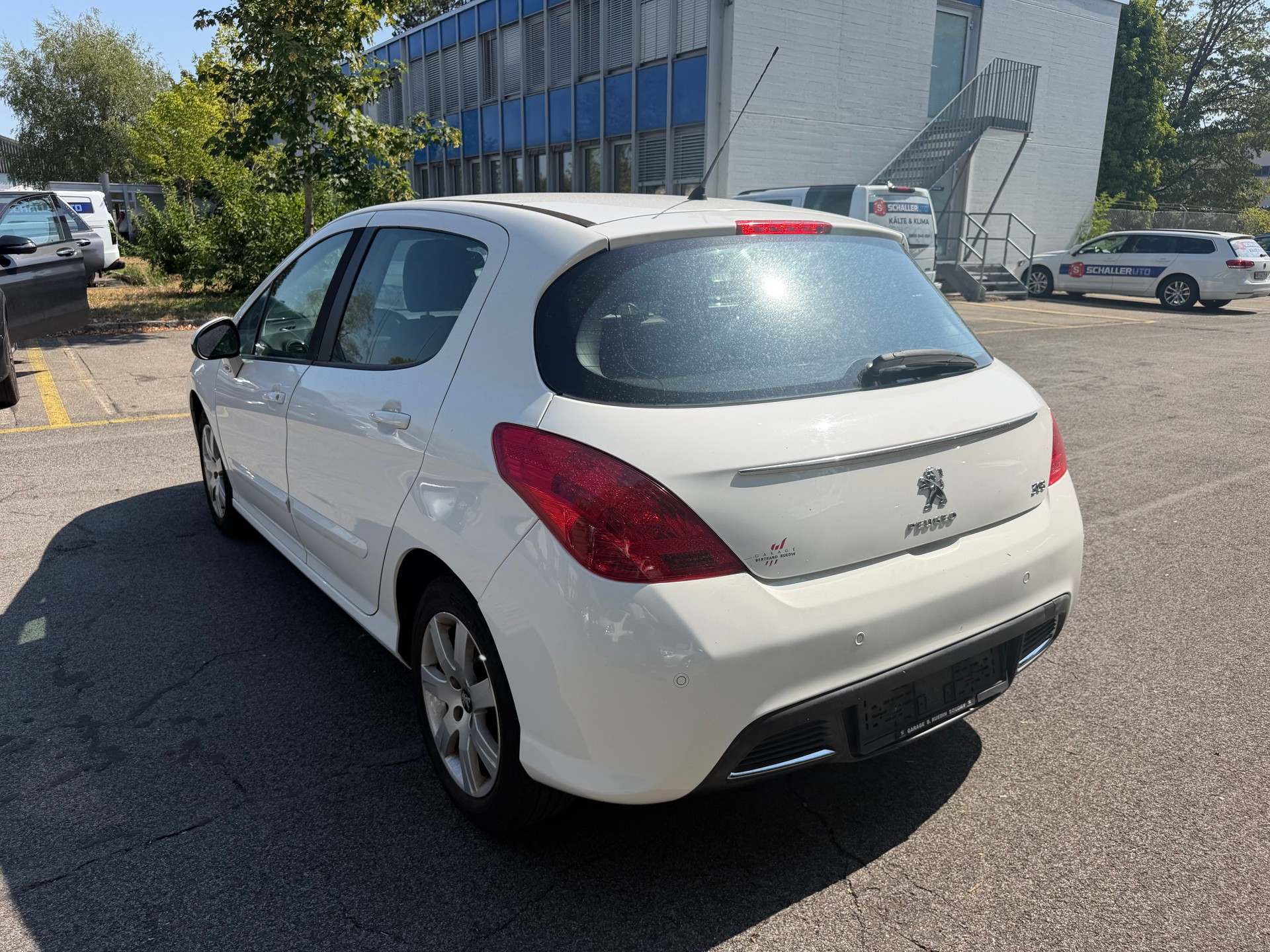 PEUGEOT 308 1.6 16V VTI Active-image-4