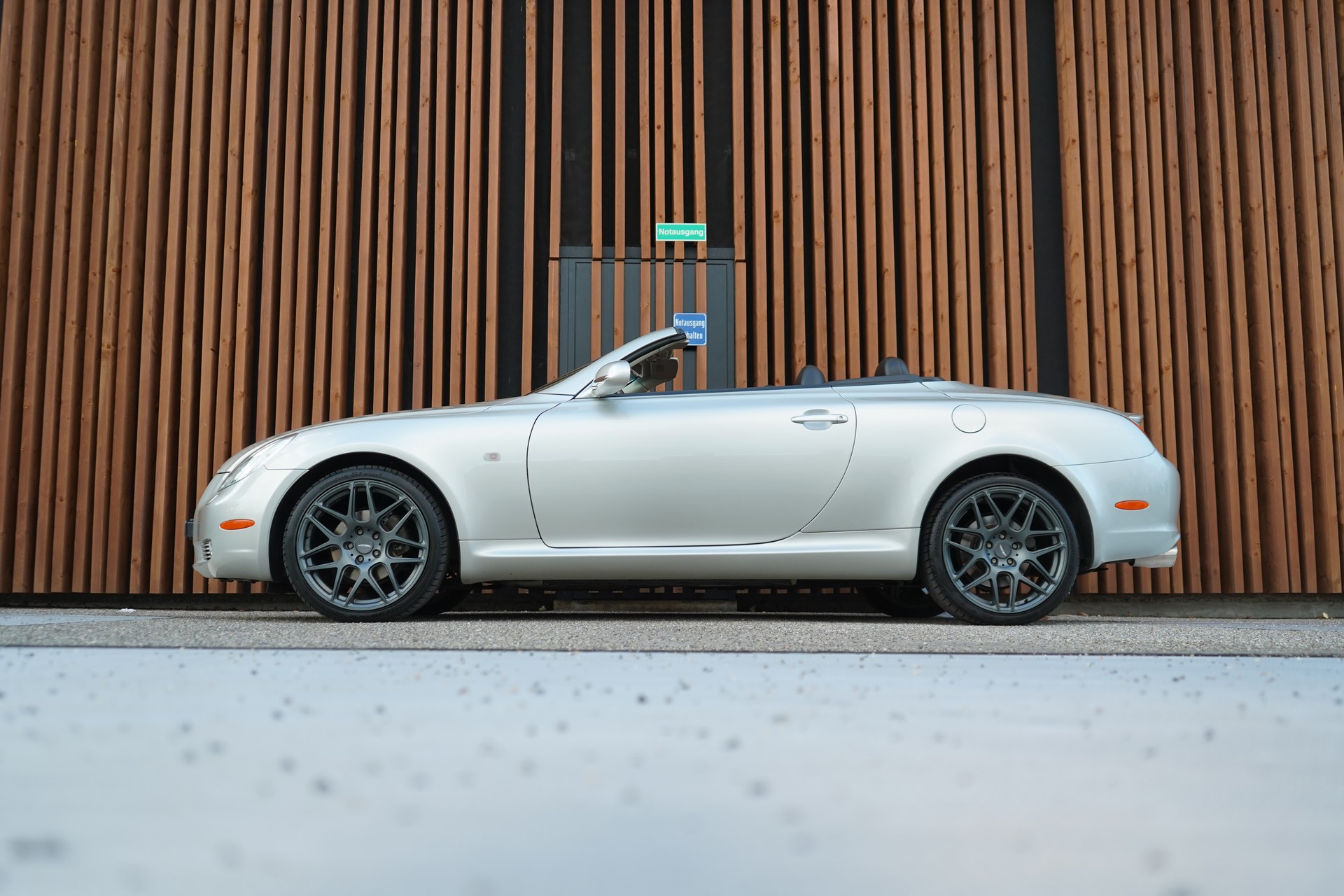 LEXUS SC 430 AUTOMATIC CABRIO l 286 PS-image-1